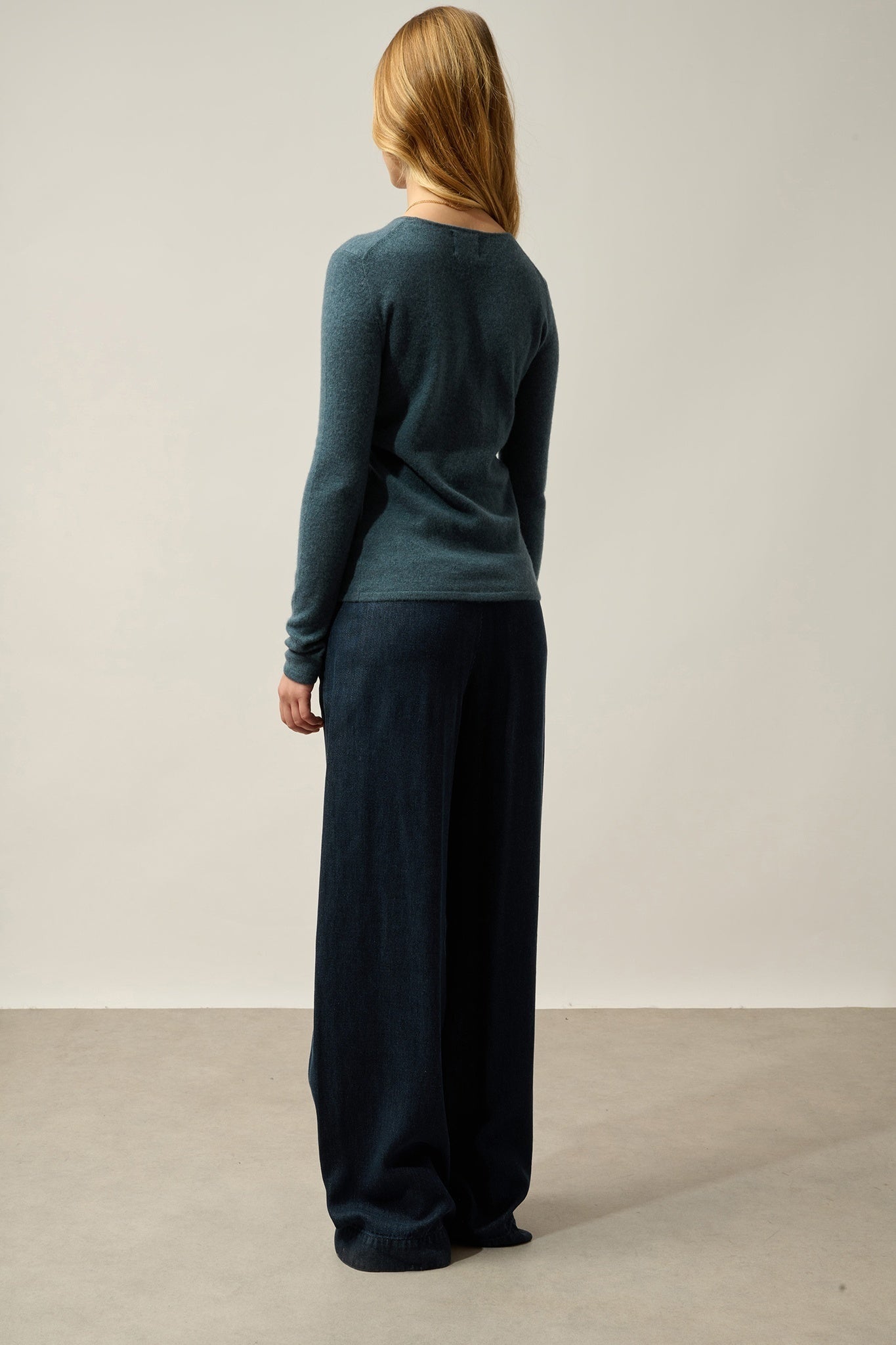 EPÉNA Pullover mit Rundhalsausschnitt duckgrün meliert 100% Kaschmir