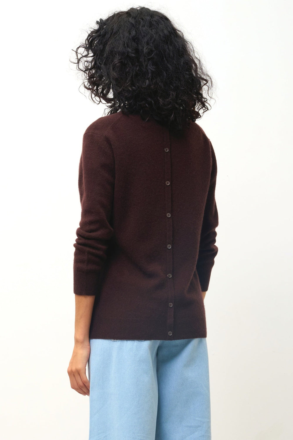 ESTARIS round-neck sweater with buttons on the back 100% cashmere