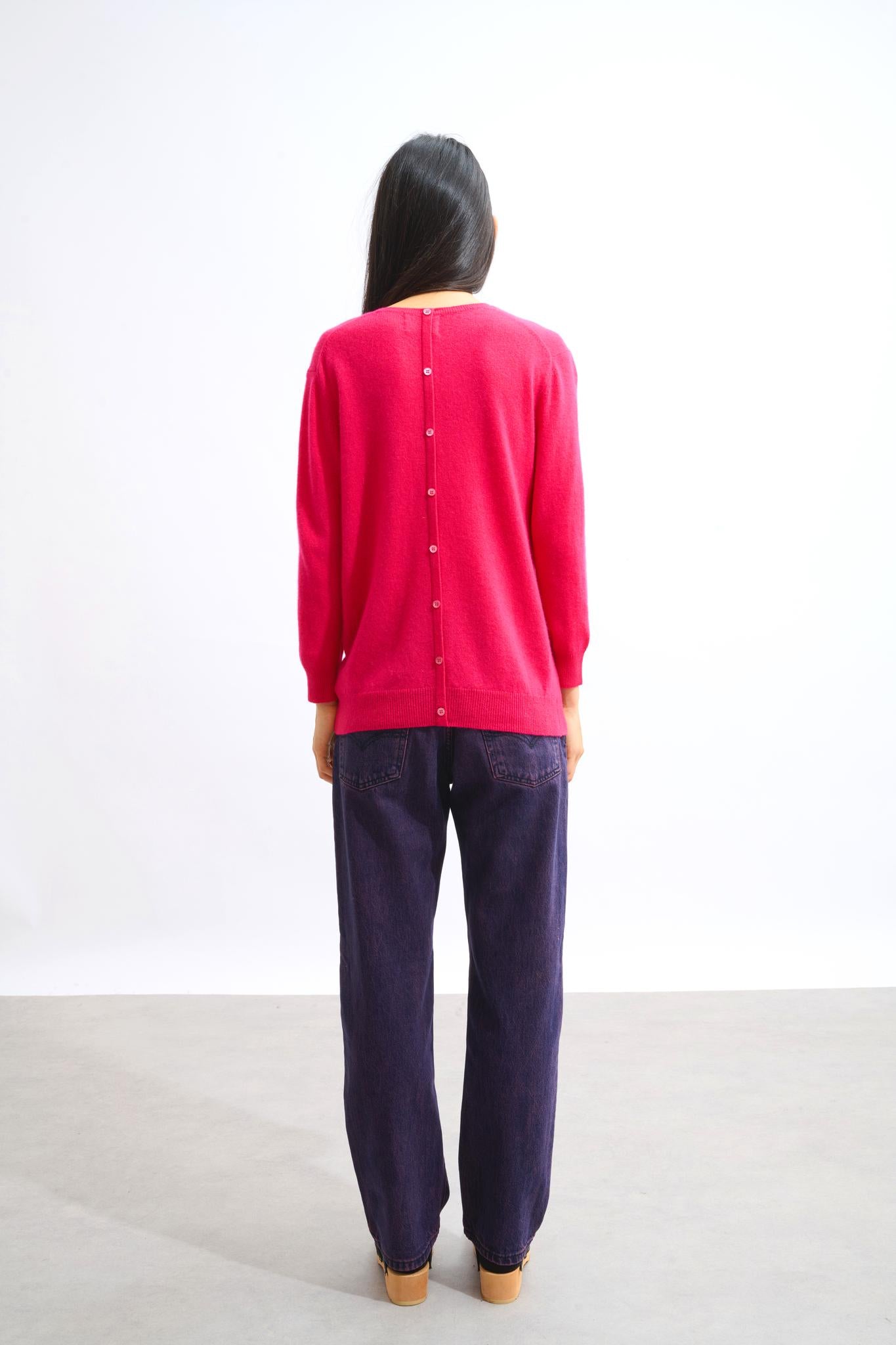 ESTARIS Rundhalspullover mit geknöpfter Rückseite fuchsia 100% Kaschmir