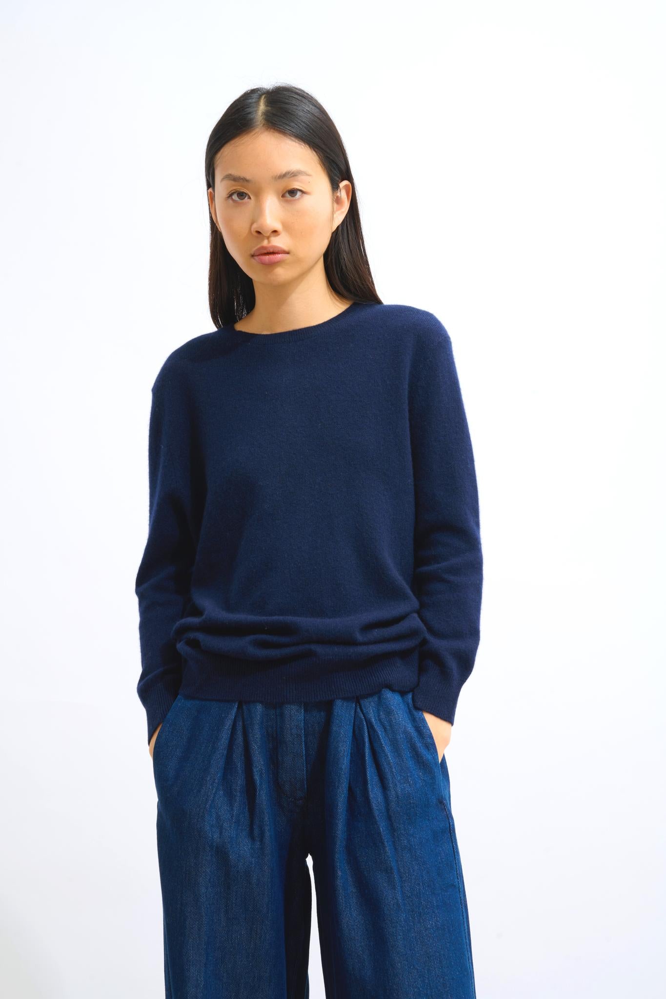 ESTARIS Pullover Rundhalsausschnitt geknöpft Rücken navy 100% Kaschmir