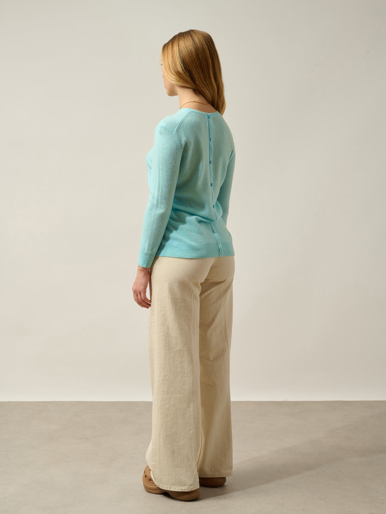 ESTARIS opaline green round-neck button-down sweater 100% cashmere