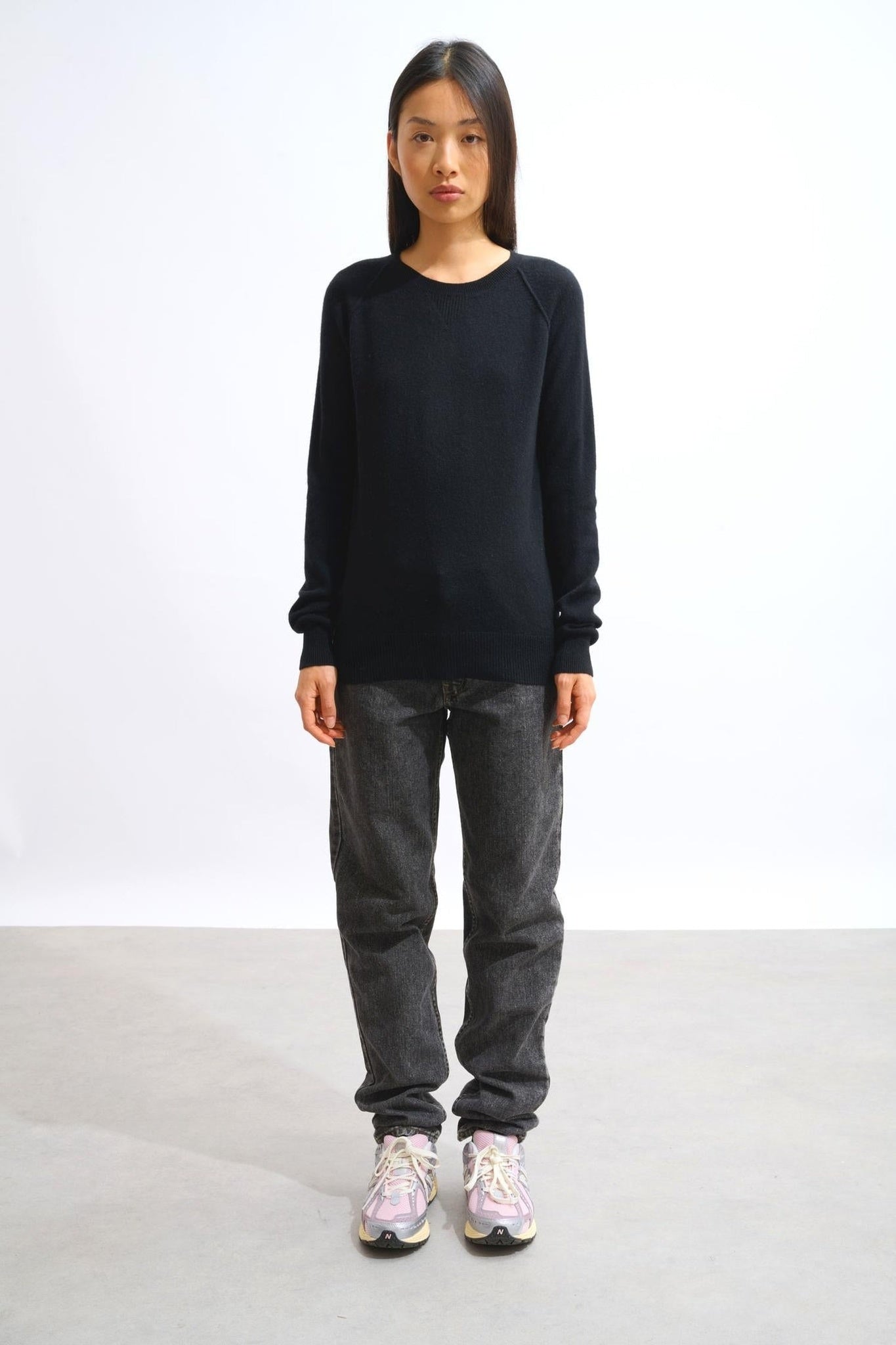 ETRET schwarzer Rundhalspullover 100% Kaschmir