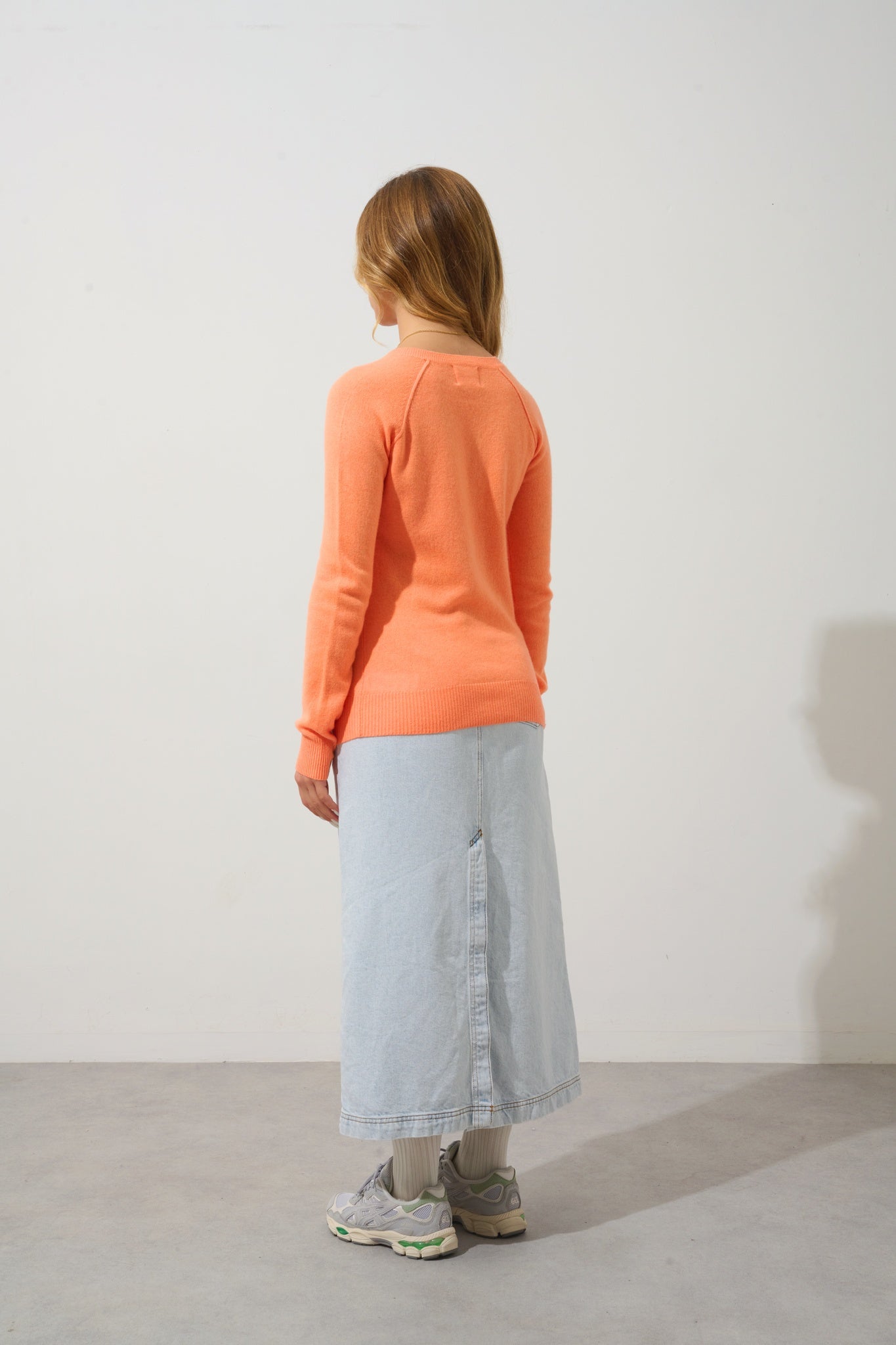 ETRET Pullover mit Rundhalsausschnitt in fluoreszierendem Orange aus 100% Kaschmir