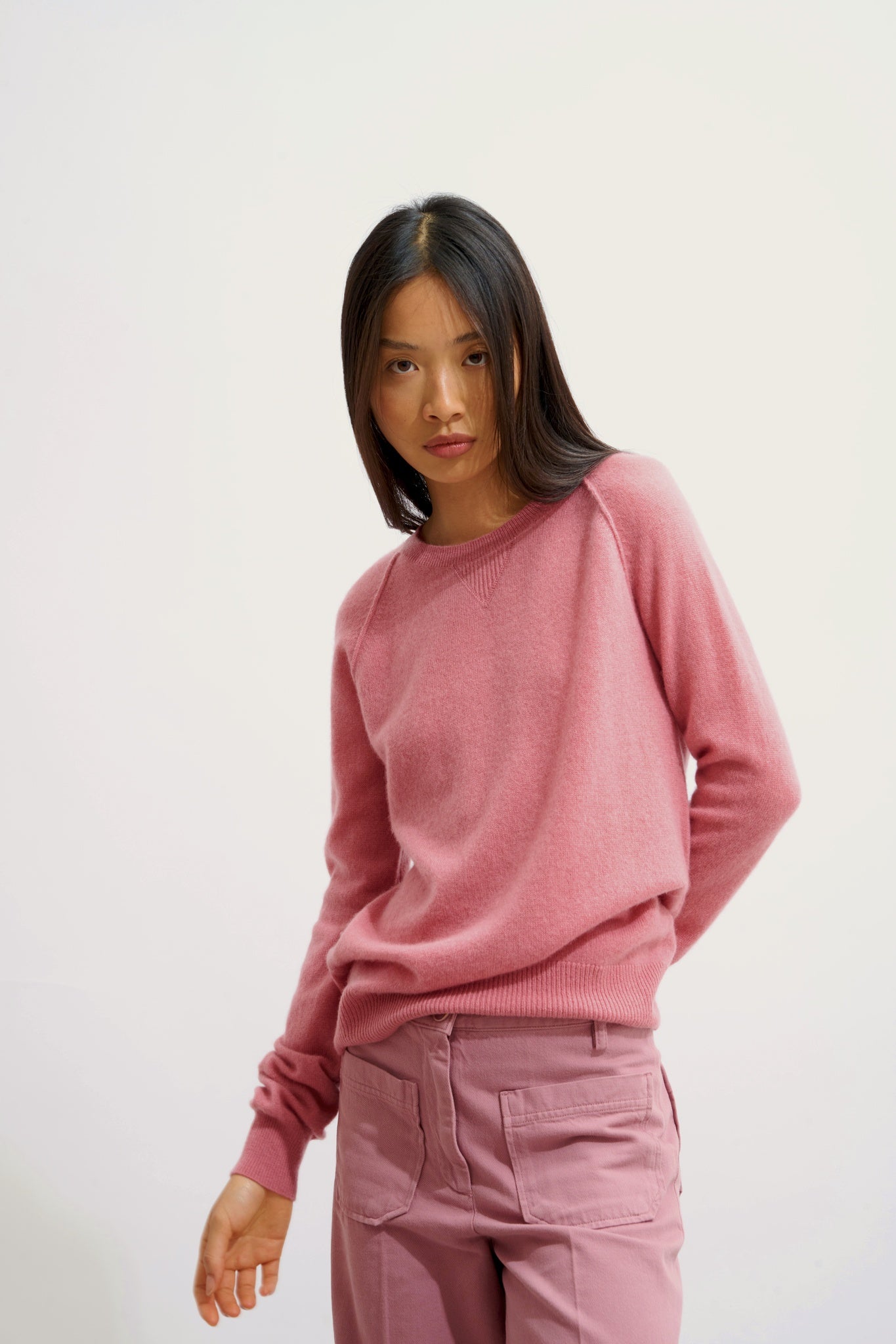 ETRET Pullover mit Rundhalsausschnitt Blütenblatt 100% Kaschmir