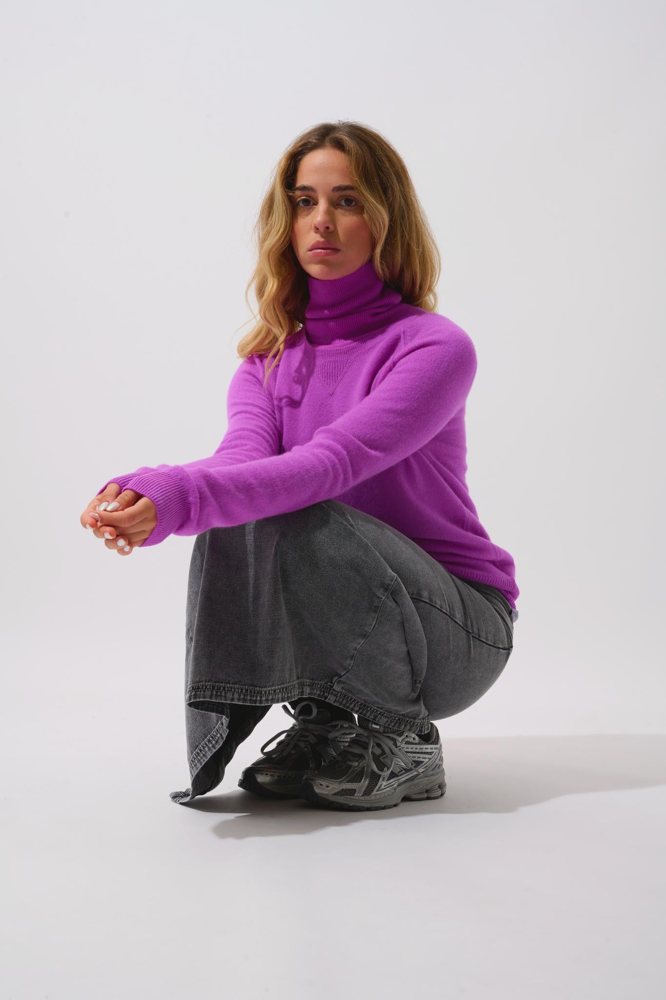 ETRET fluorescent purple round-neck sweater 100% cashmere