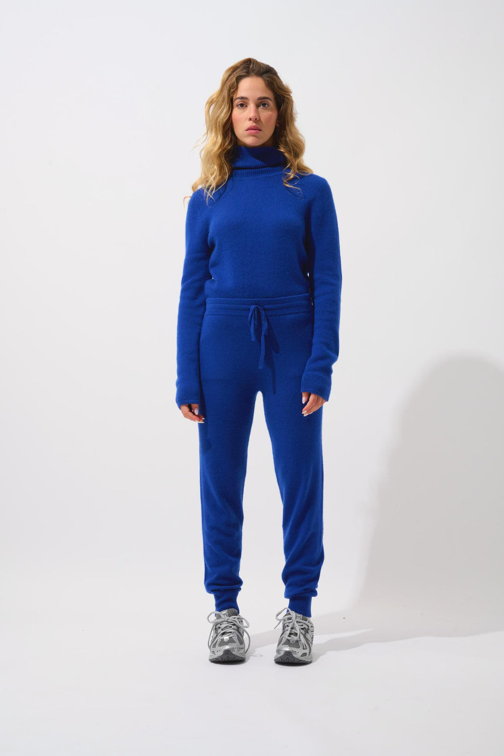 FERRAND ultramarine jogging suit 100% cashmere