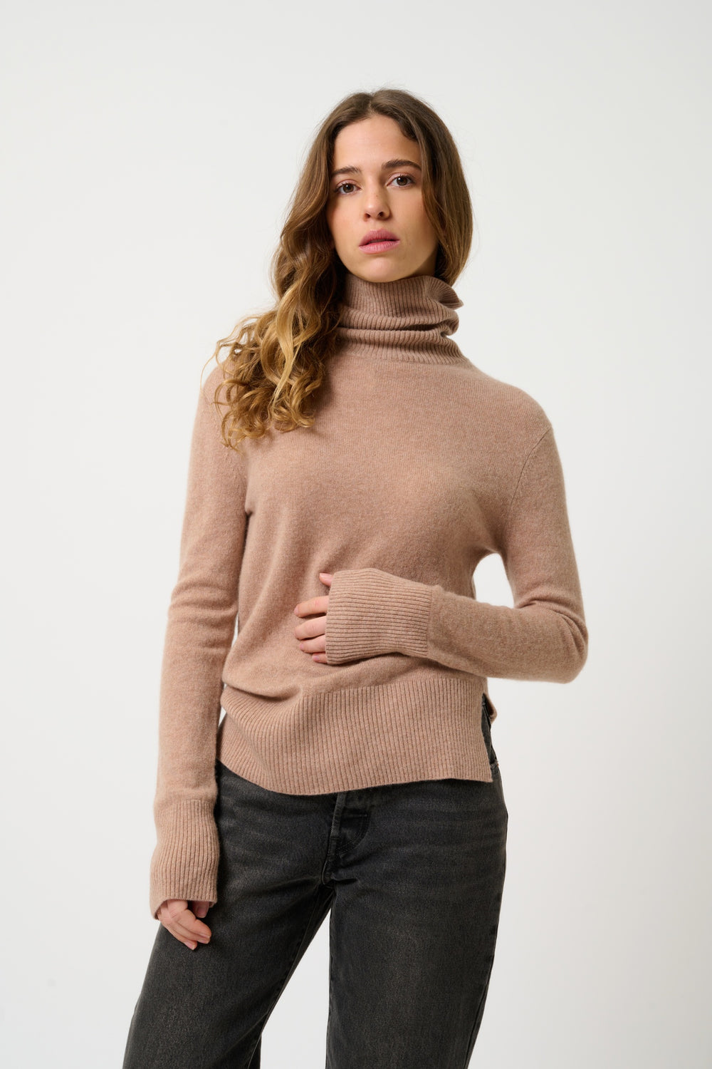 FORNET Kamelmelierter Rollkragenpullover 100% Kaschmir