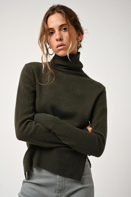 FORNET pull col roulé kaki 100% cachemire