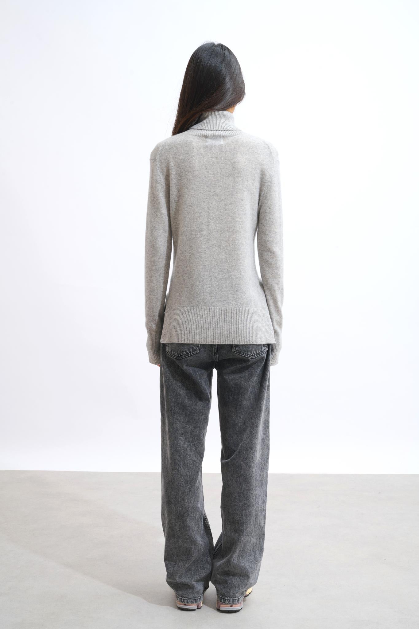 FORNET cloud turtleneck sweater 100% cashmere