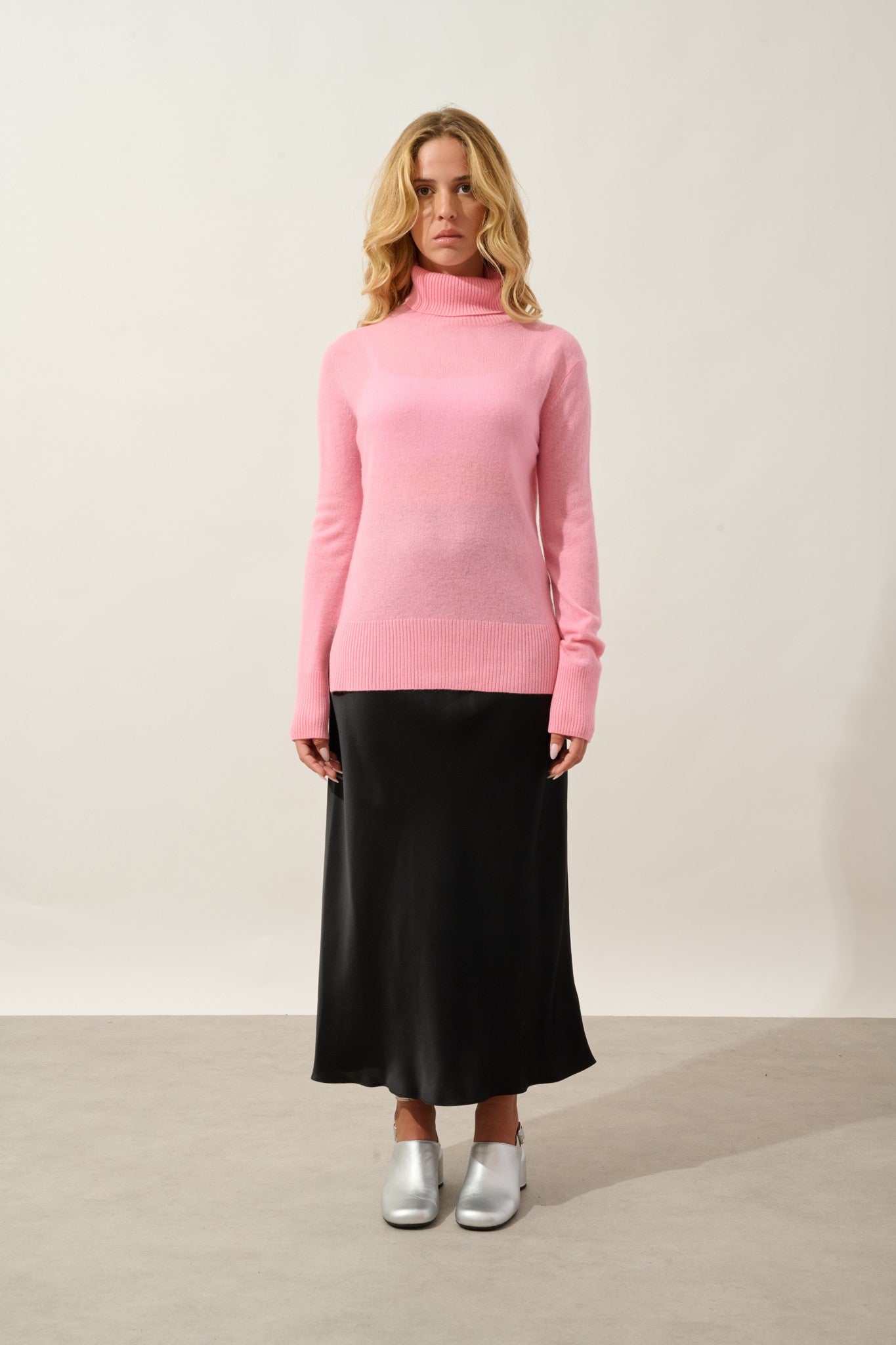 fornet pull col roulé rose bonbon 100% cachemire