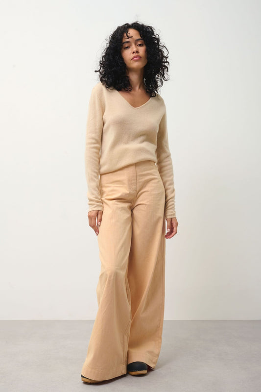GALISE beige v-neck sweater 100% cashmere