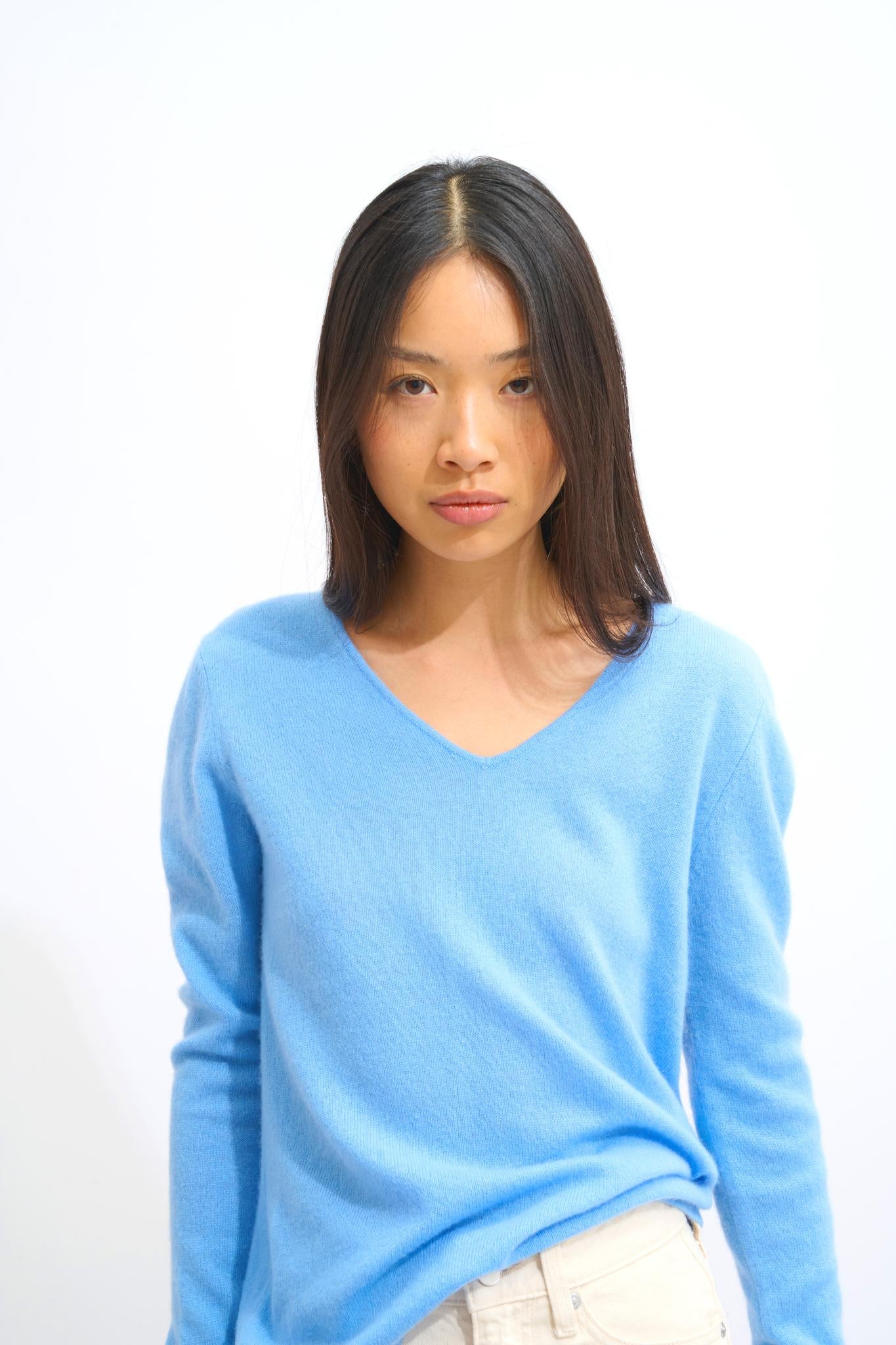 GALISE pull col v baby blue 100% cachemire