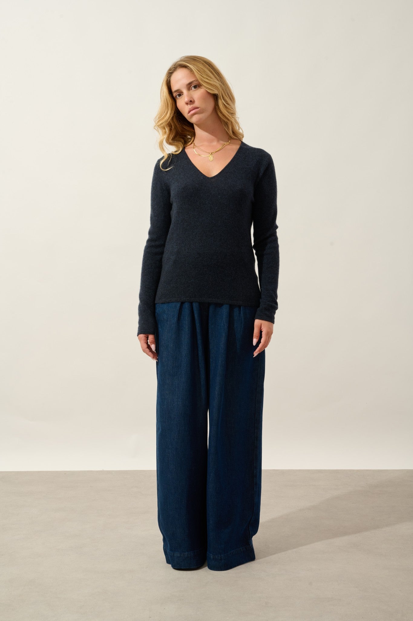 galise pull col v caviar 100% cachemire