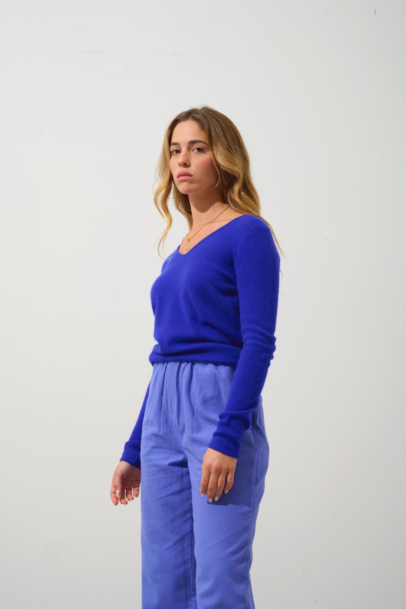 GALISE Pullover mit V-Ausschnitt Indigo 100% Kaschmir