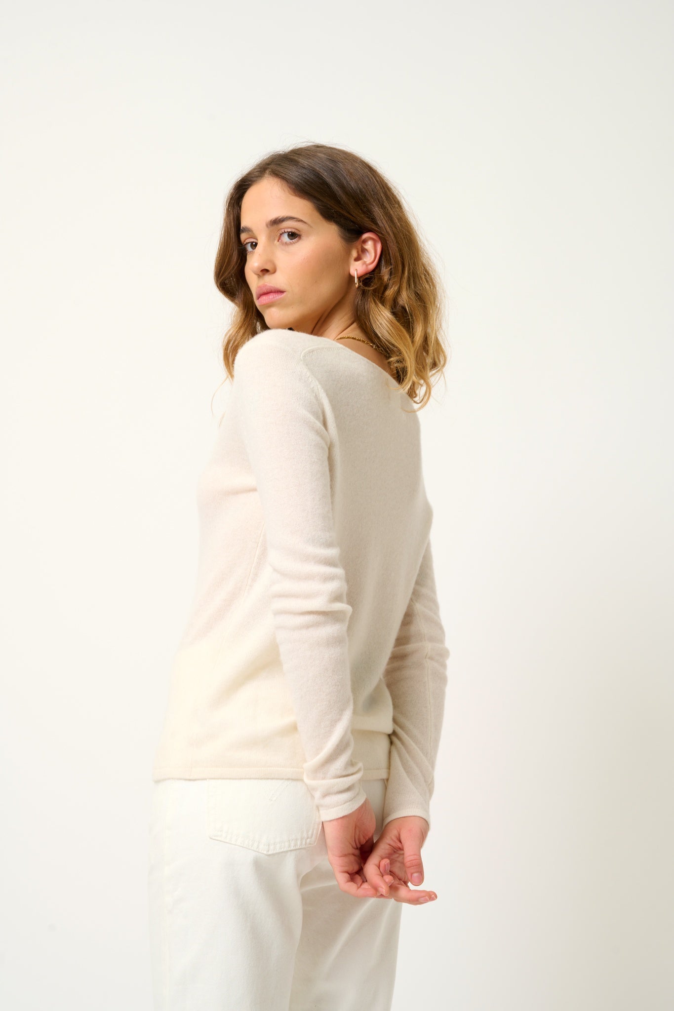 GALISE Elfenbeinfarbener Pullover mit V-Ausschnitt, 100 % Kaschmir