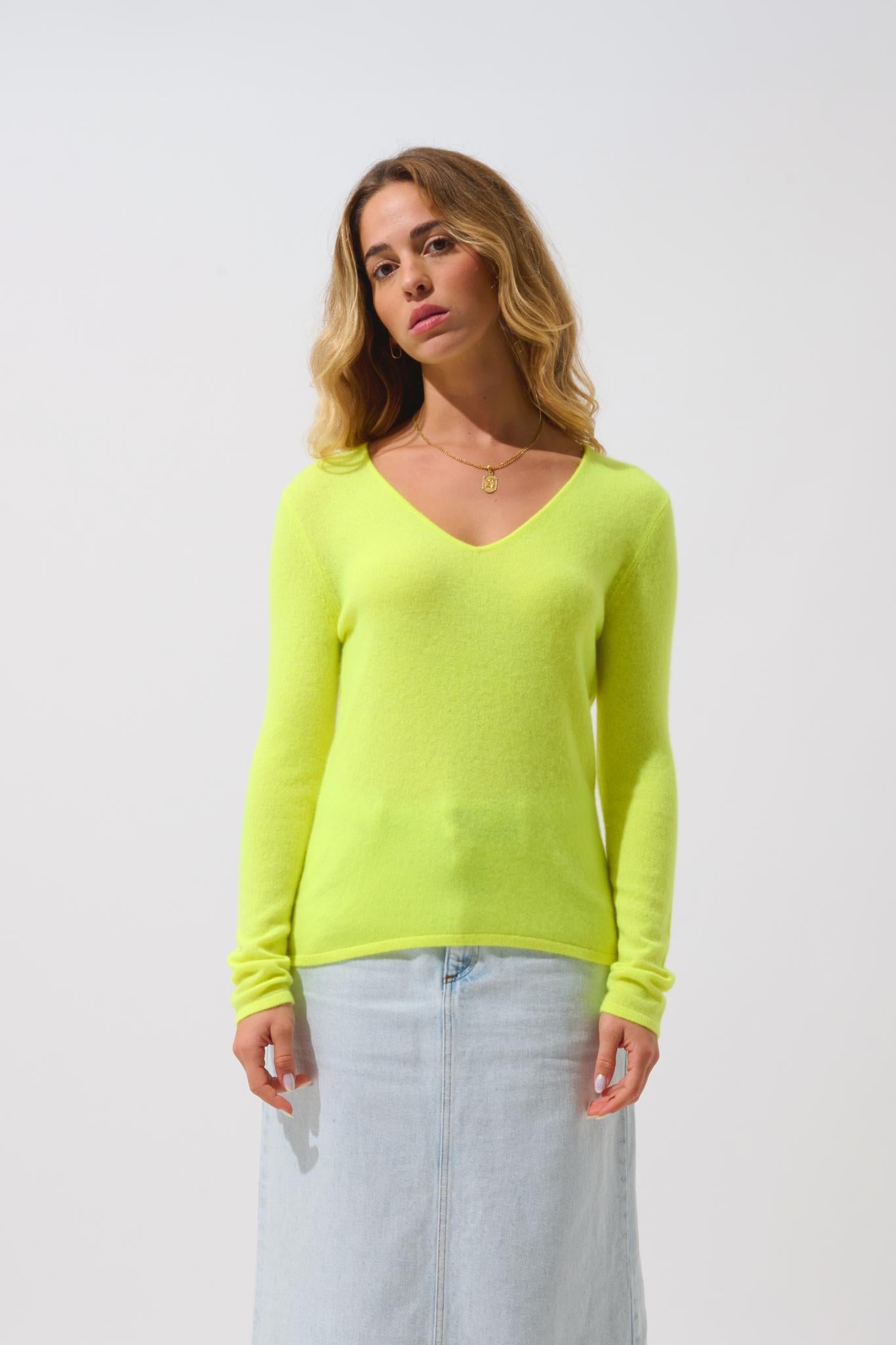 GALISE v-neck sweater neon yellow 100% cashmere