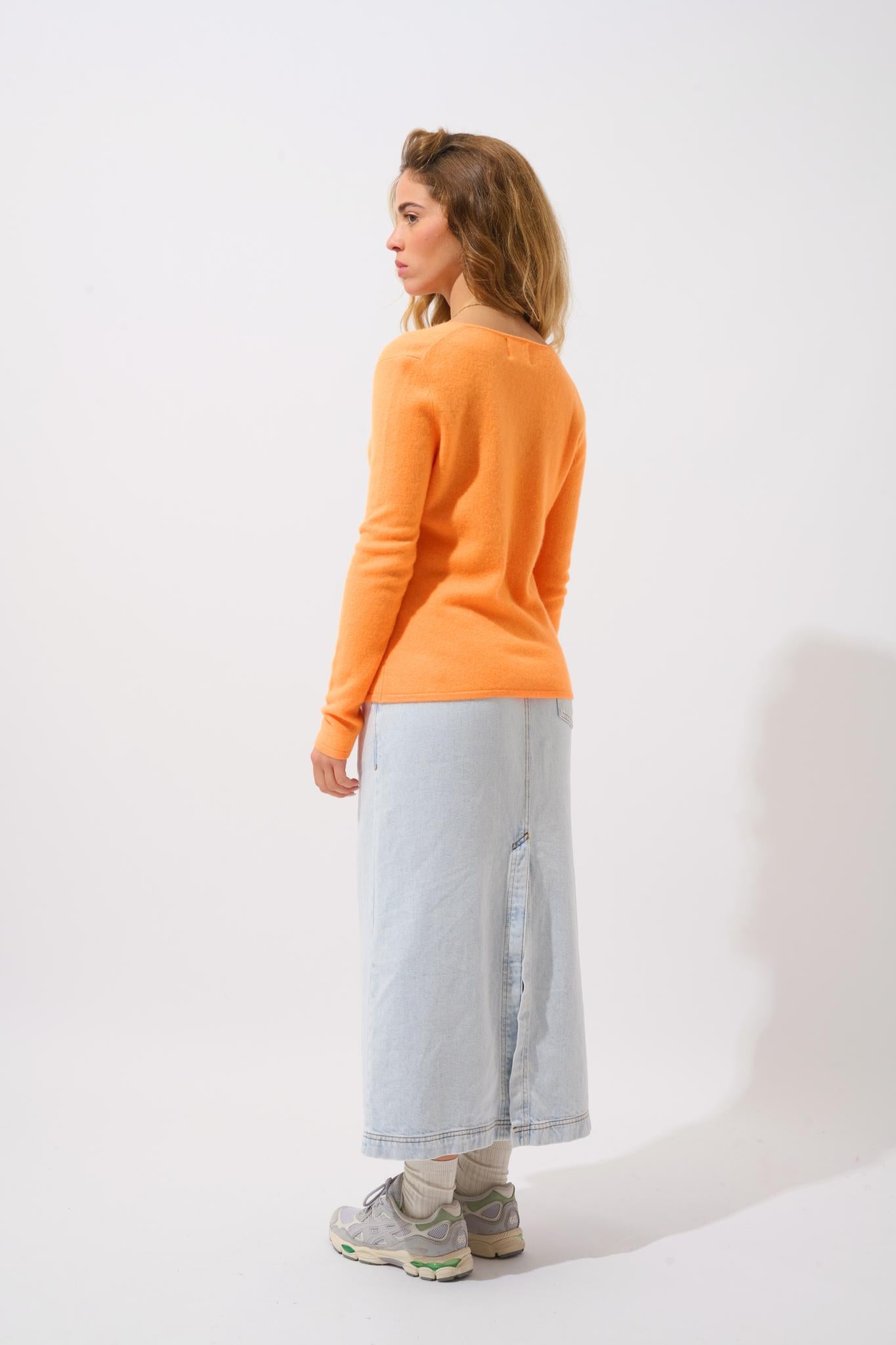 GALISE Pullover mit V-Ausschnitt in Neon-Mandarine aus 100% Kaschmir