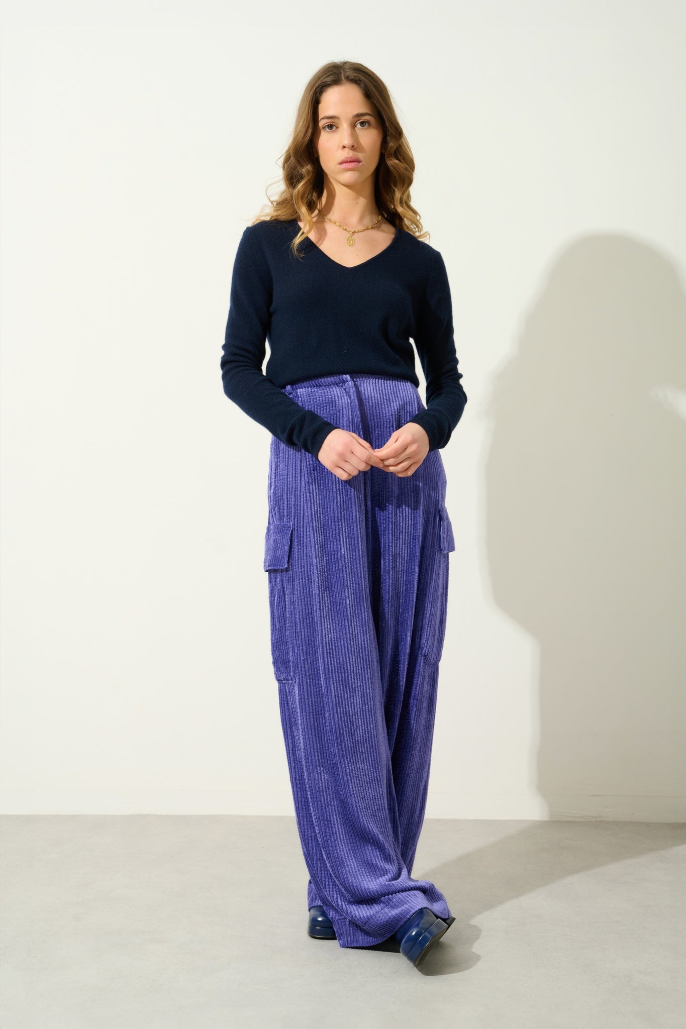 GALISE pull col v navy 100% cachemire