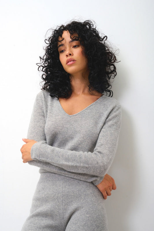 GALISE cloudy v-neck sweater 100% cashmere