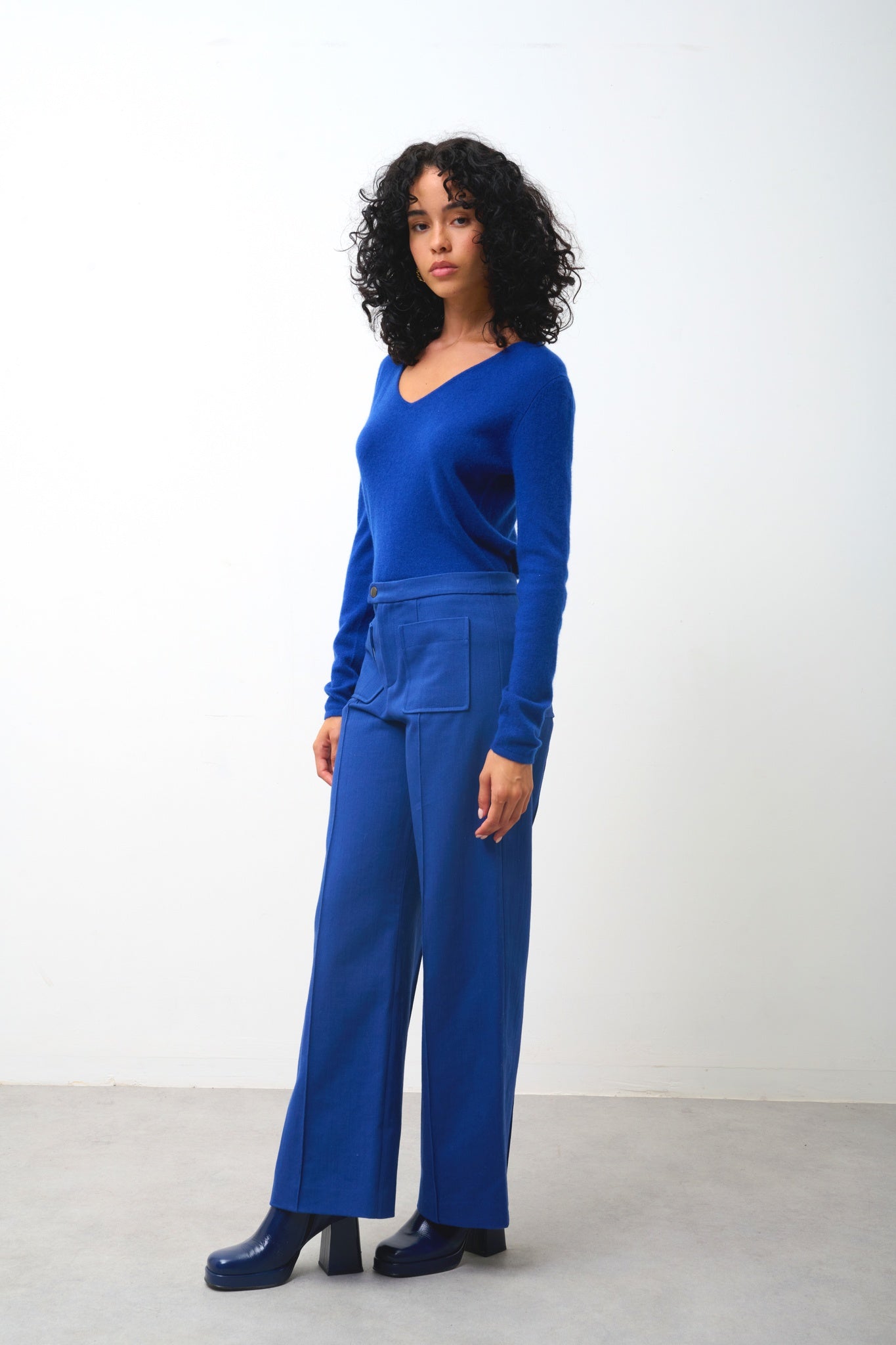 GALISE Pullover mit V-Ausschnitt ultramarin 100% Kaschmir