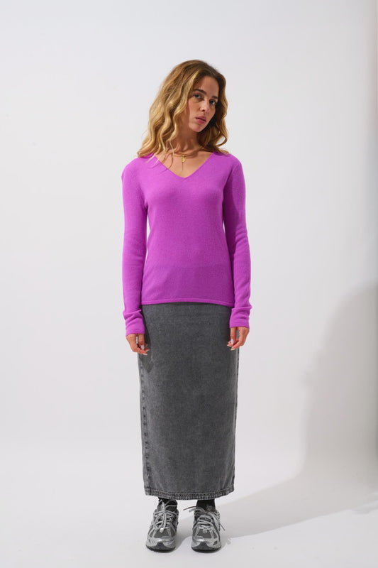 GALISE Pullover mit V-Ausschnitt in Neonviolett 100% Kaschmir