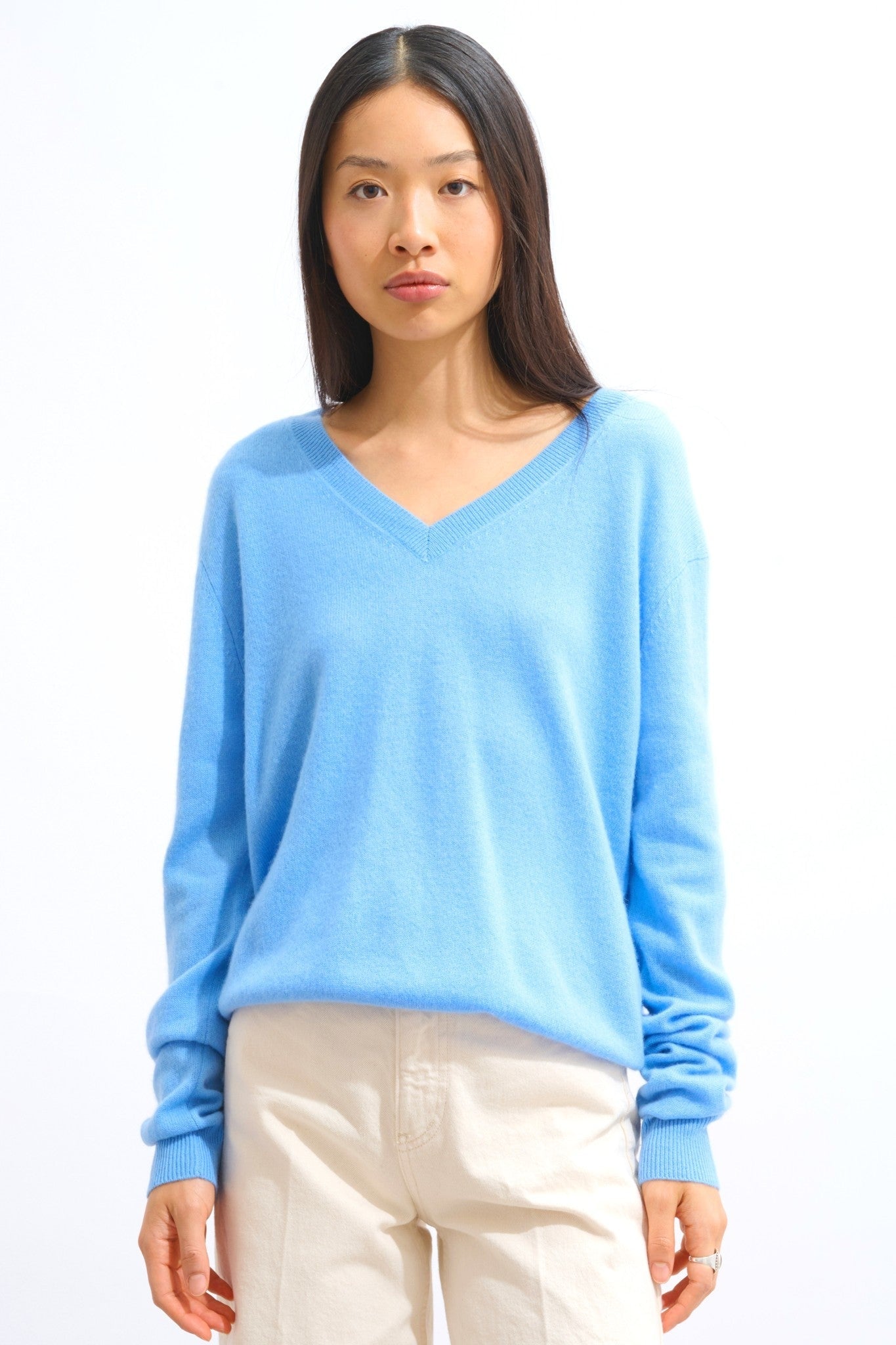 gardoria pull col v baby blue 100% cachemire