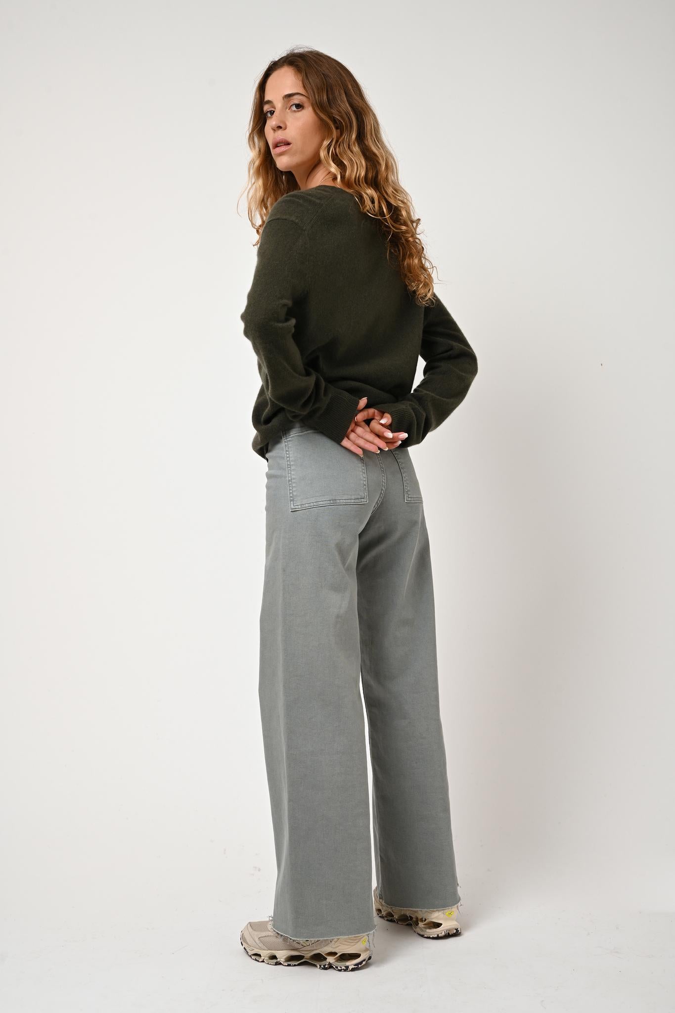 GARDORIA khaki v-neck sweater 100% cashmere