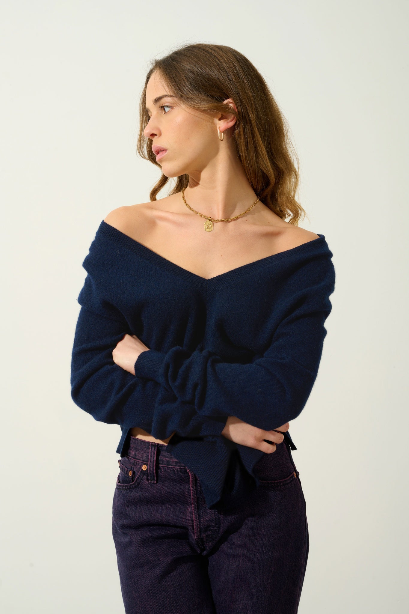 GIEGN pull col V devant et dos navy 100% cachemire