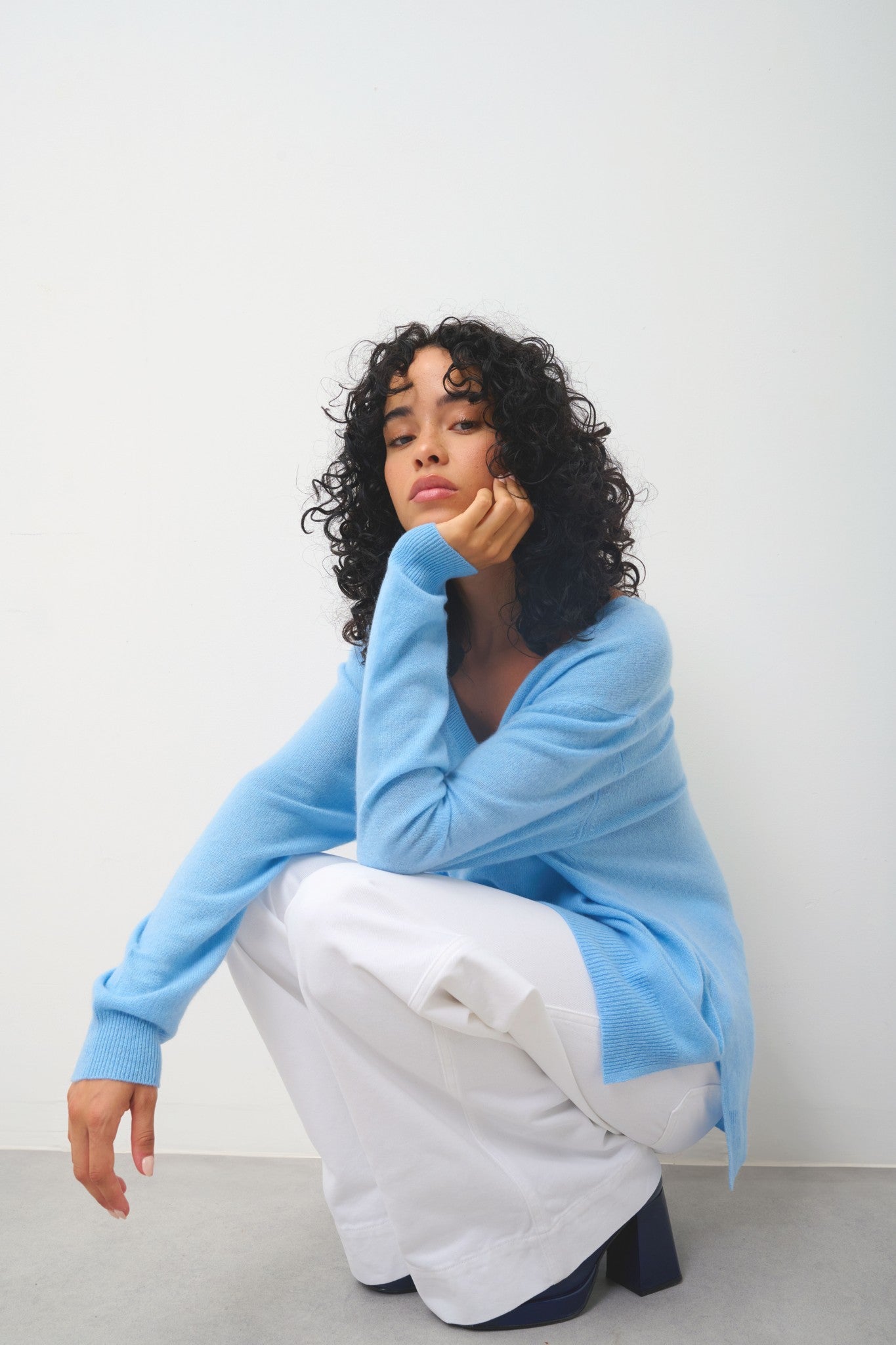 giegn pull col v devant et dos bleu inca 100% cachemire