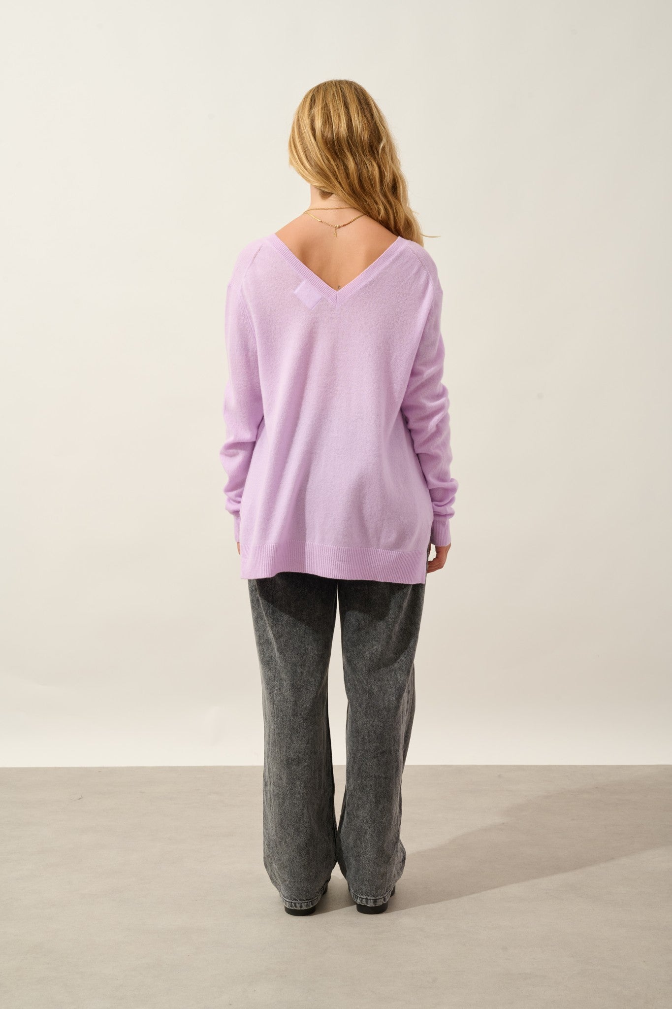 giegn pull col v devant et dos guimauve 100% cachemire