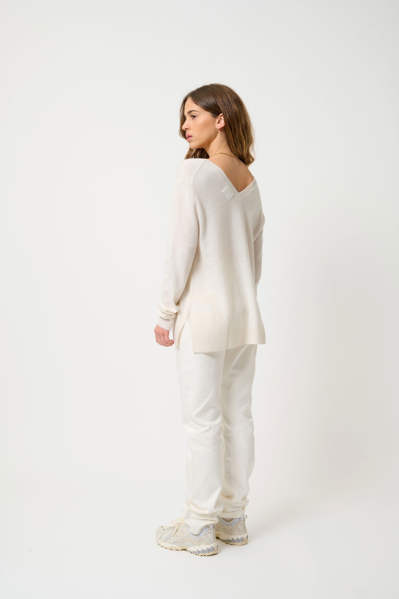 GIEGN pull col v devant et dos ivoire 100% cachemire