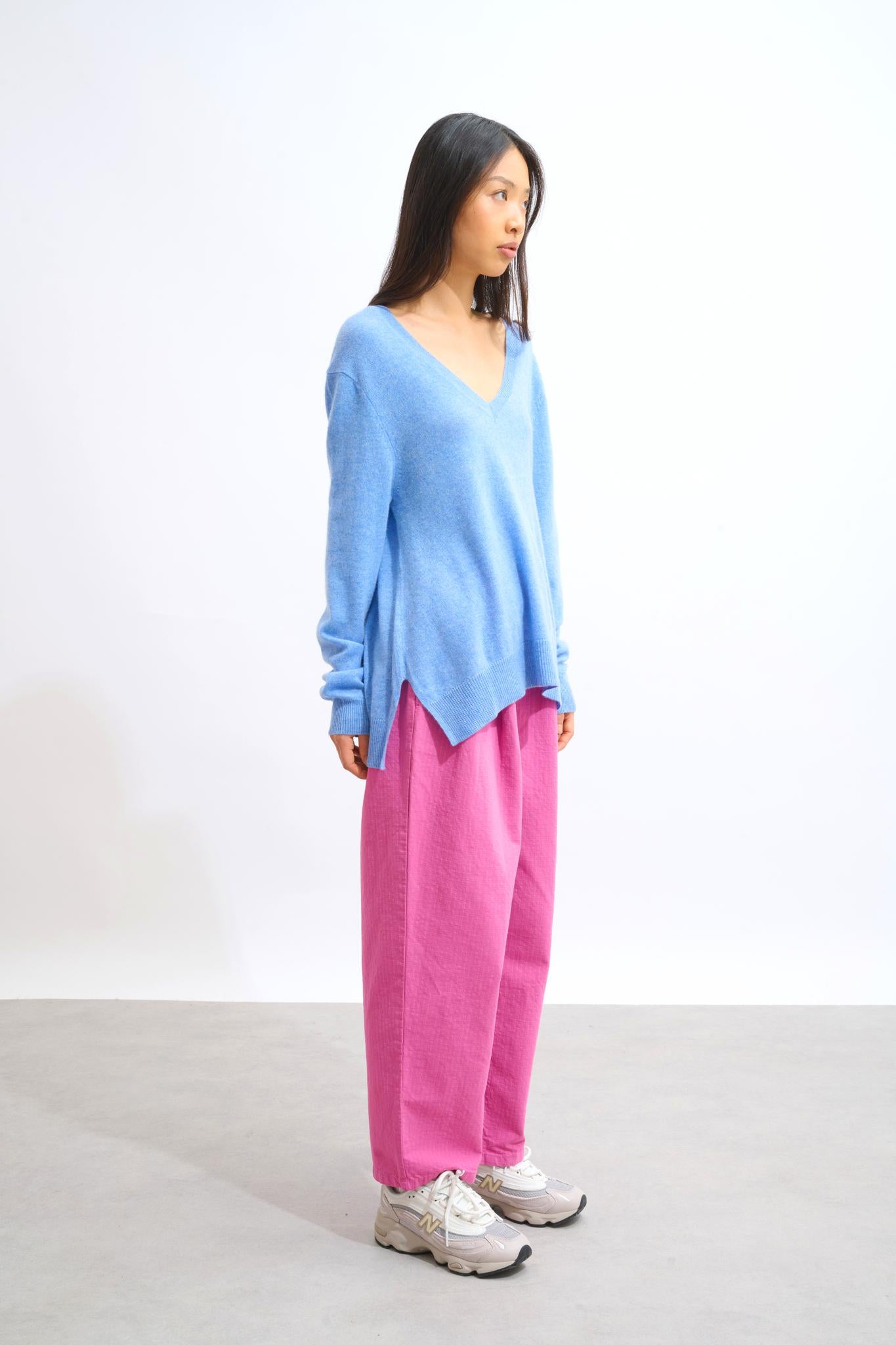 GIEGN pull col v devant et dos sky 100% cachemire