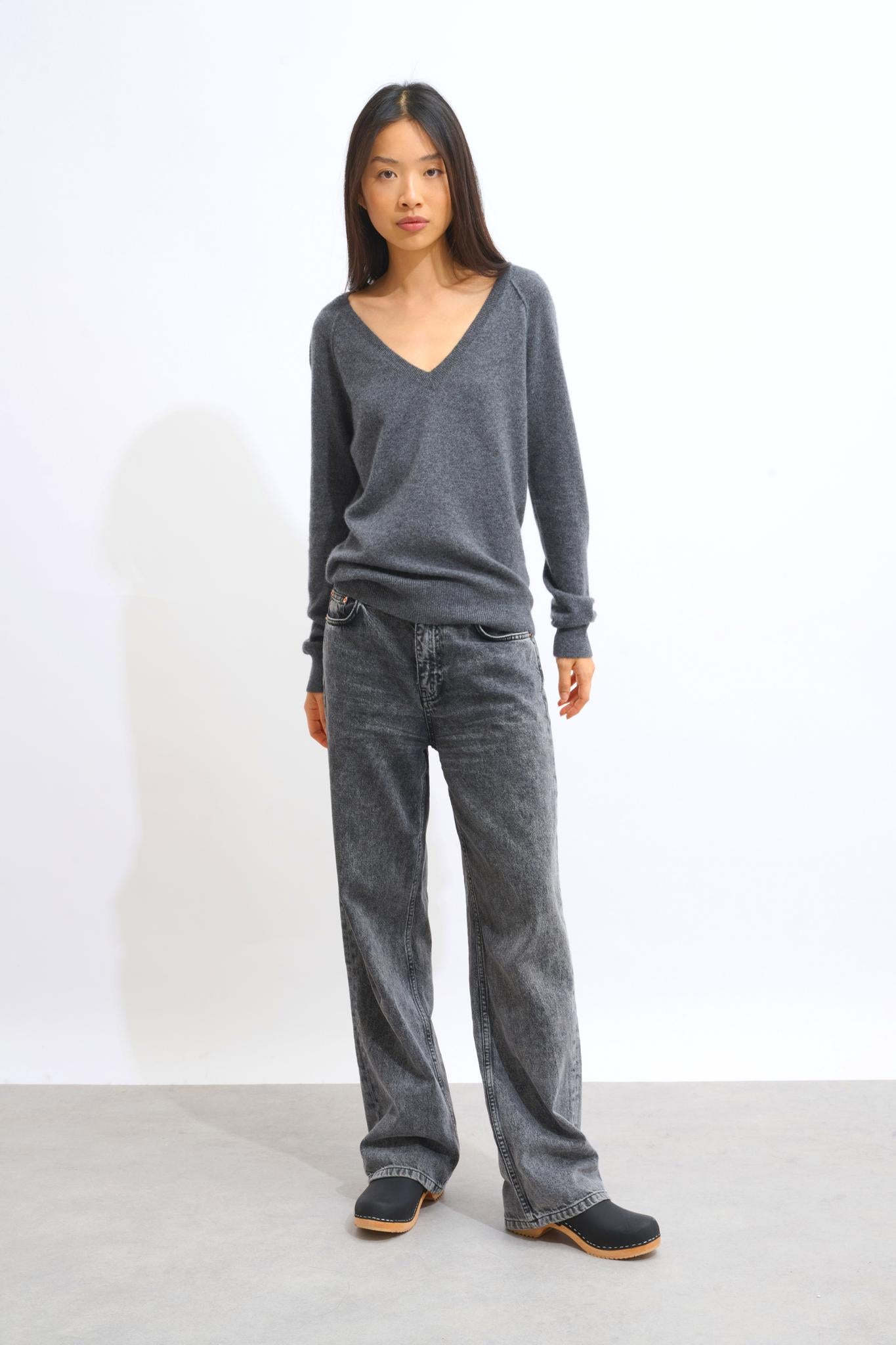 GIUSALET Anthrazit meliert V-Ausschnitt Pullover 100% Kaschmir