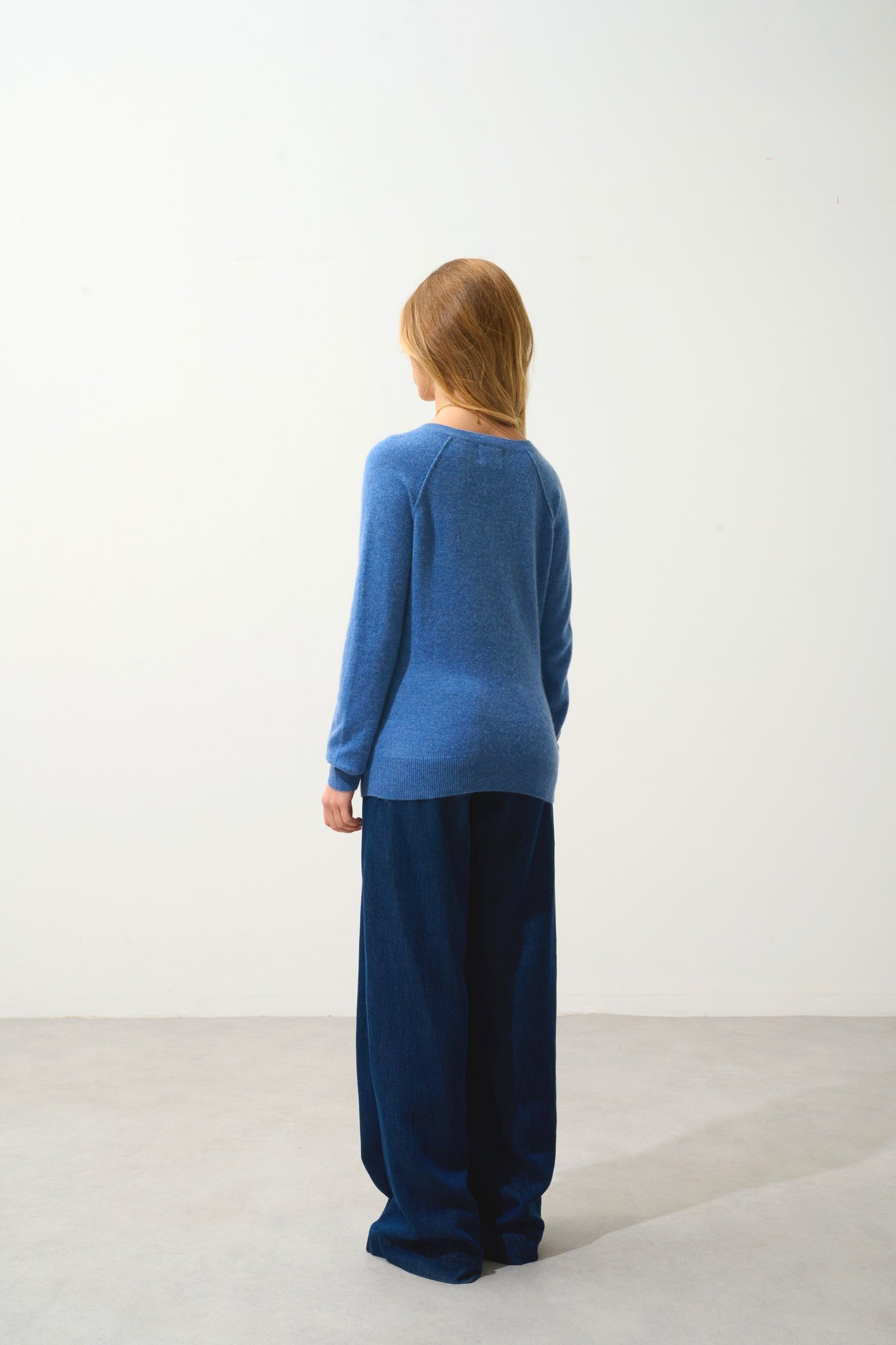 GIUSALET v-neck sweater denim blue 100% cashmere