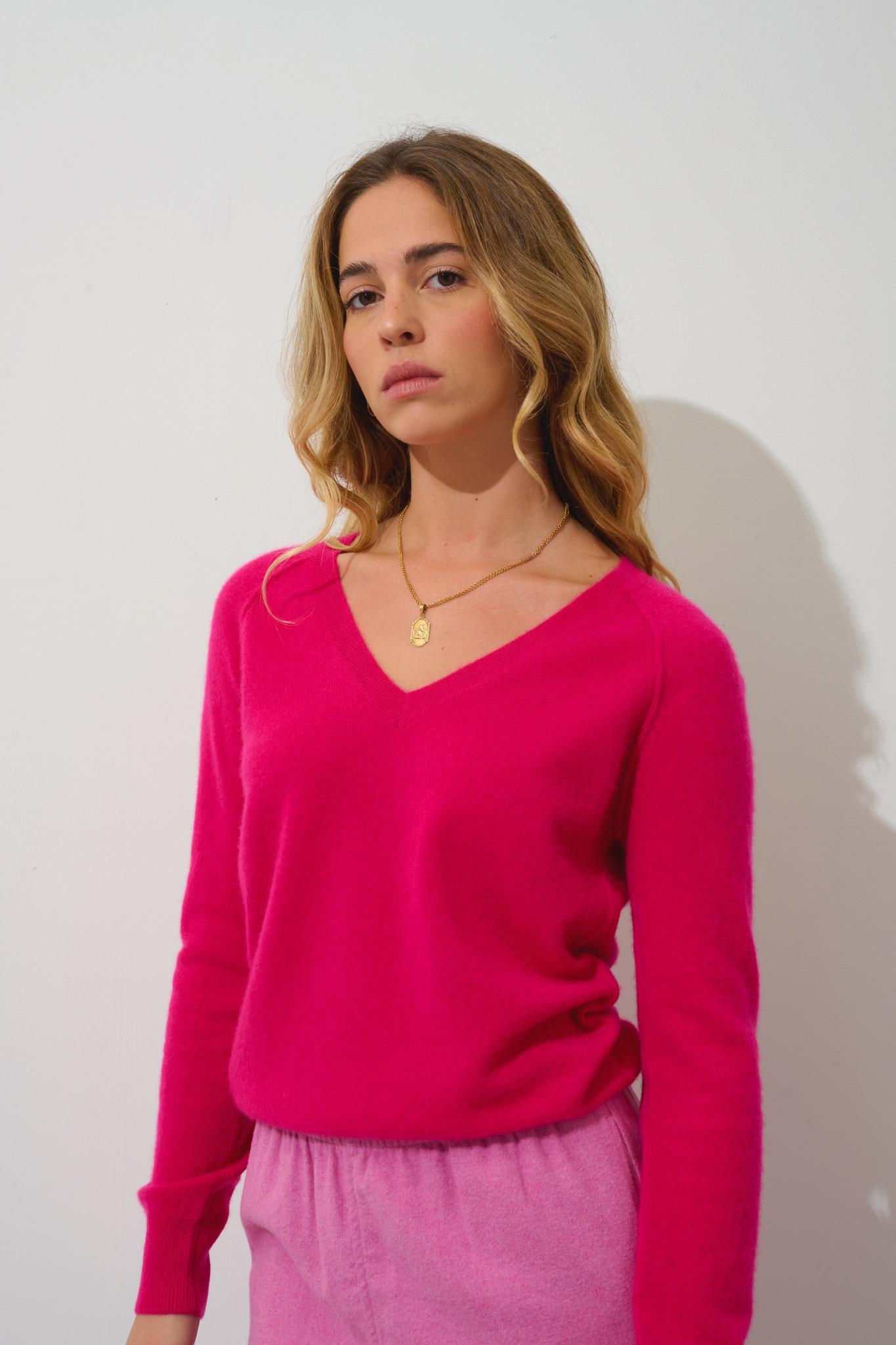 GIUSALET Pullover mit V-Ausschnitt fuchsia 100% Kaschmir