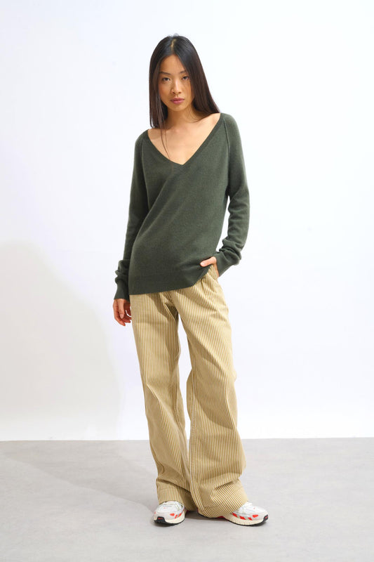 GIUSALET khaki v-neck sweater 100% cashmere