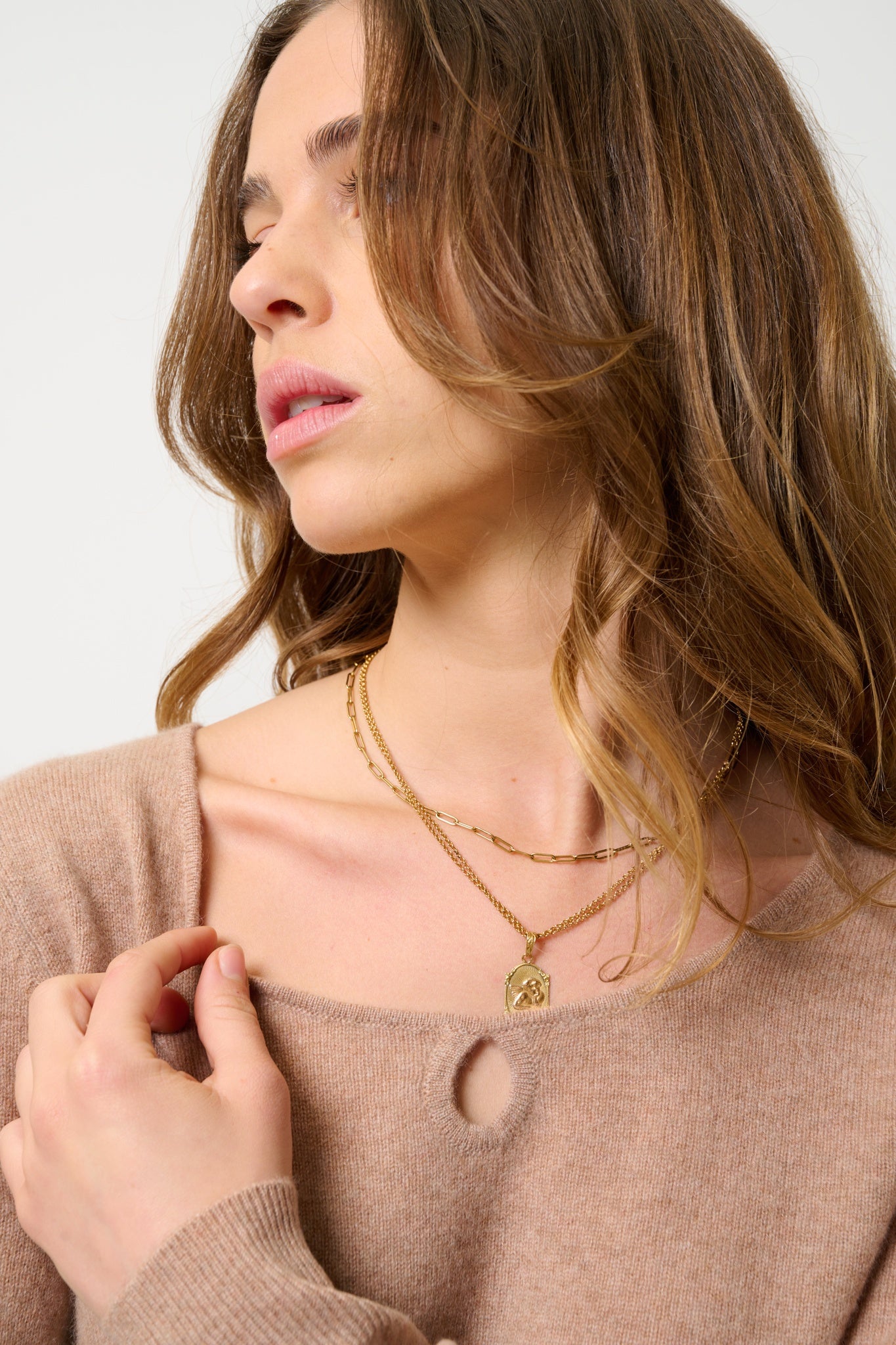 GLYDER pull col bateau goutte devant camel chiné 100% cachemire