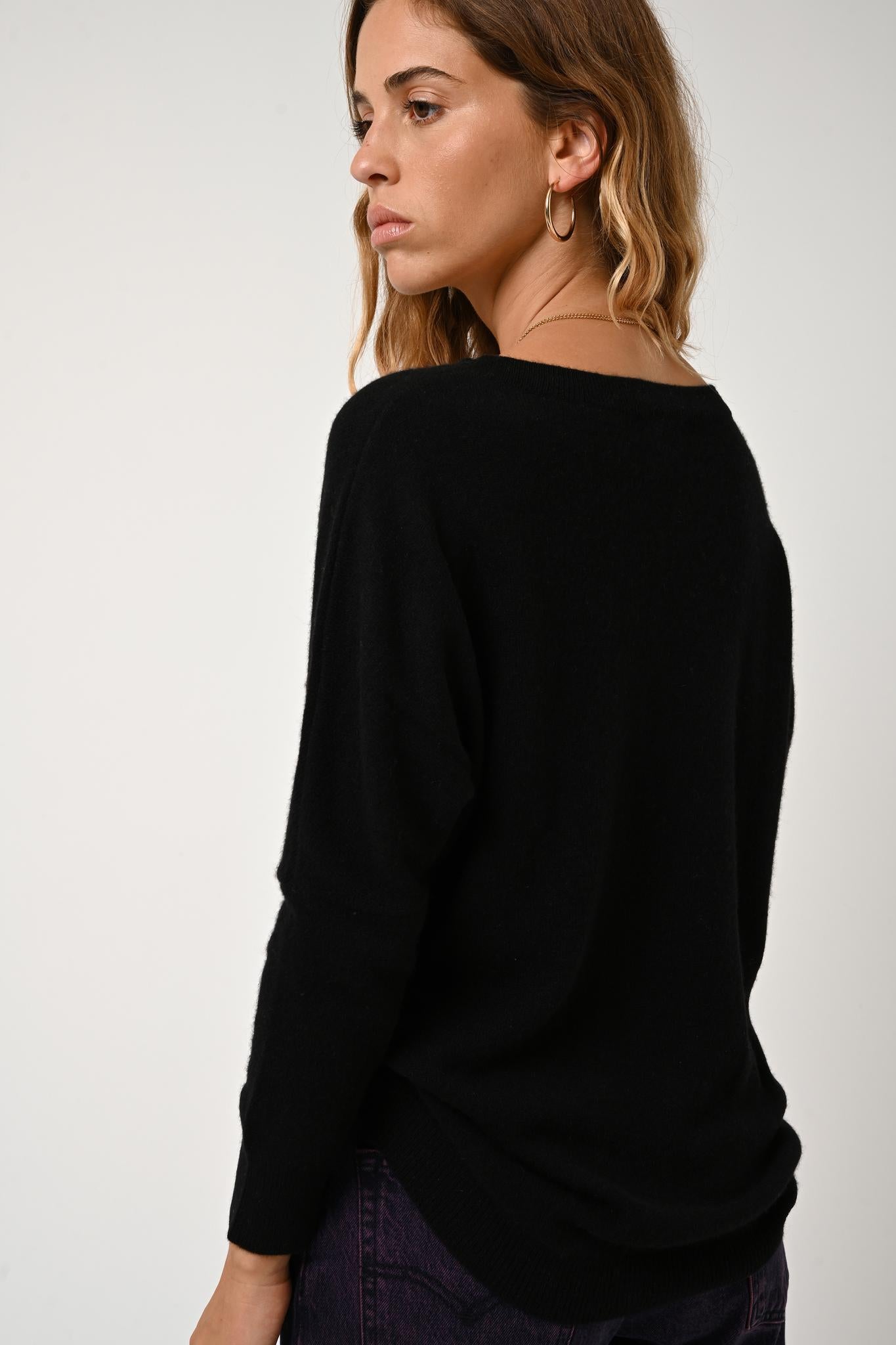 GOLÉON black bat sweater 100% cashmere