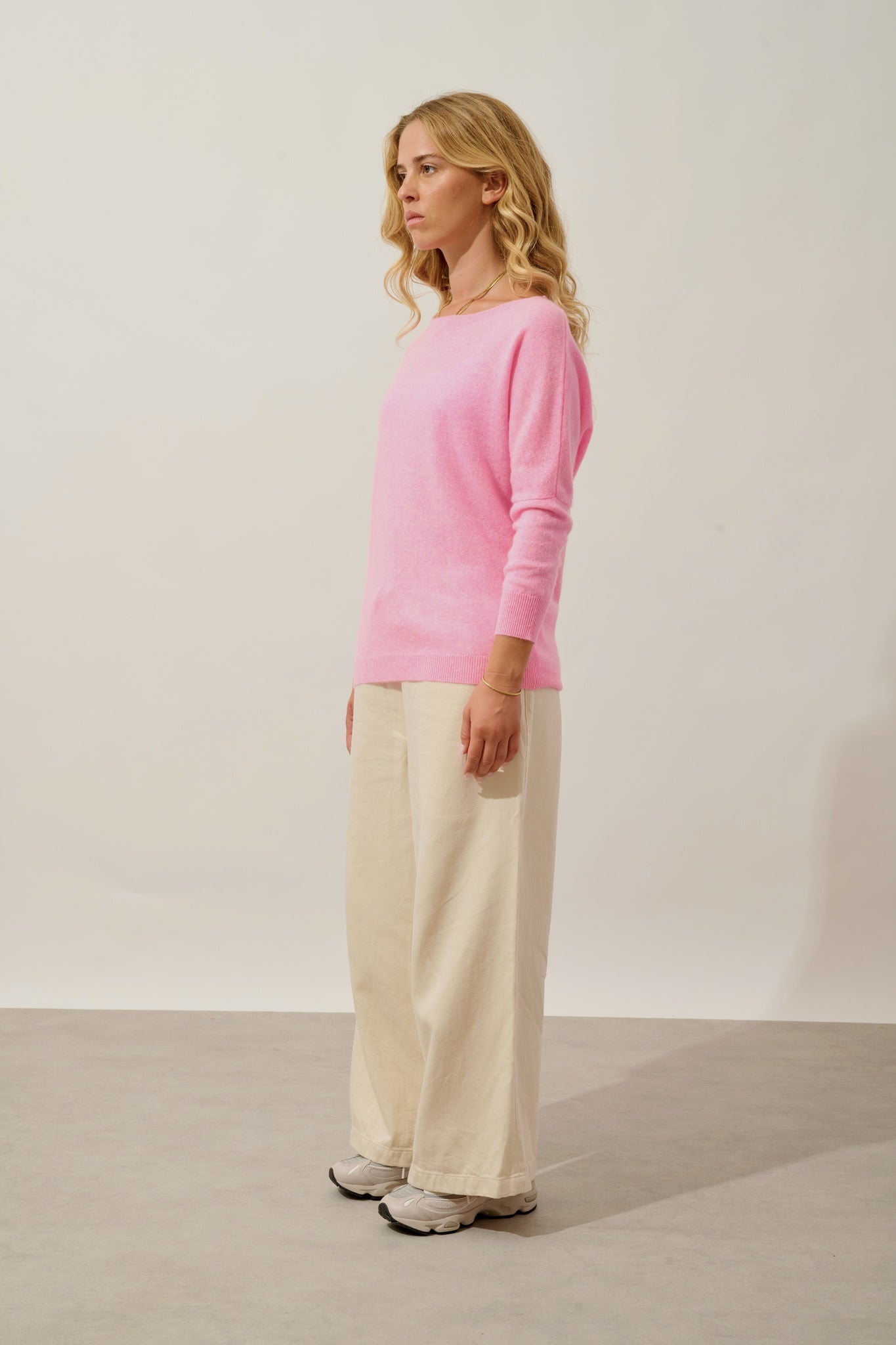 GOLÉON pull chauve souris rose fluo chiné 100% cachemire