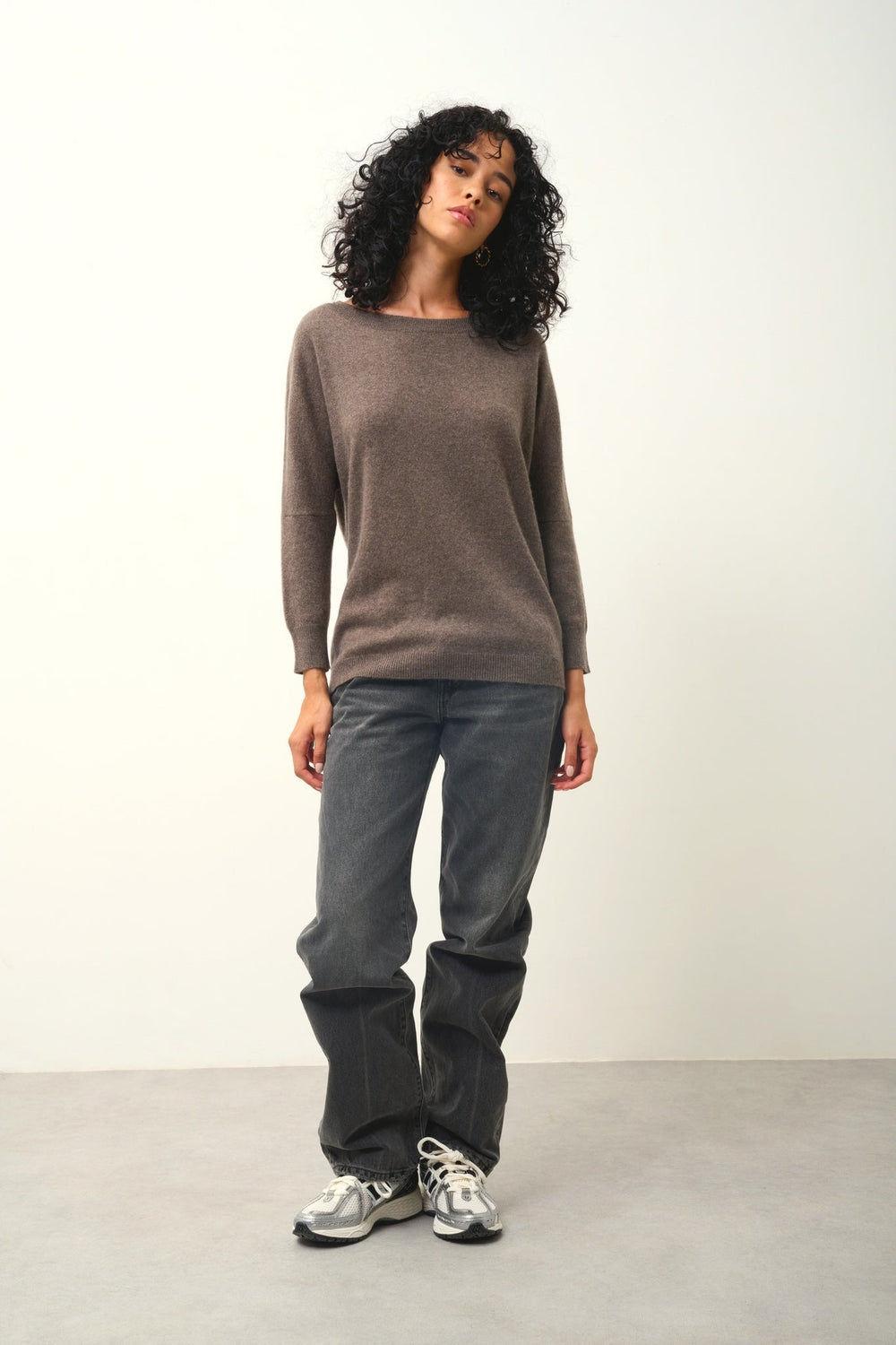 GOLÉON taupe mottled bat sweater 100% cashmere