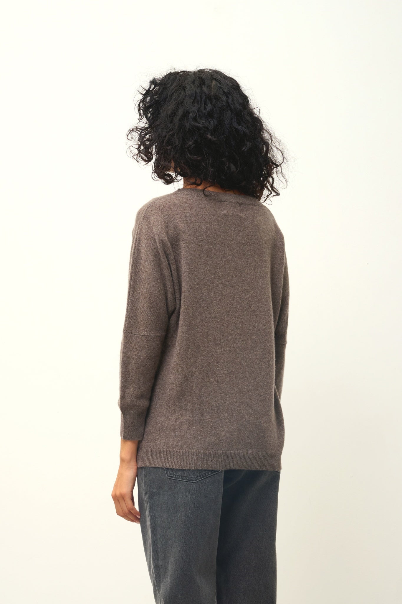 GOLÉON taupe mottled bat sweater 100% cashmere
