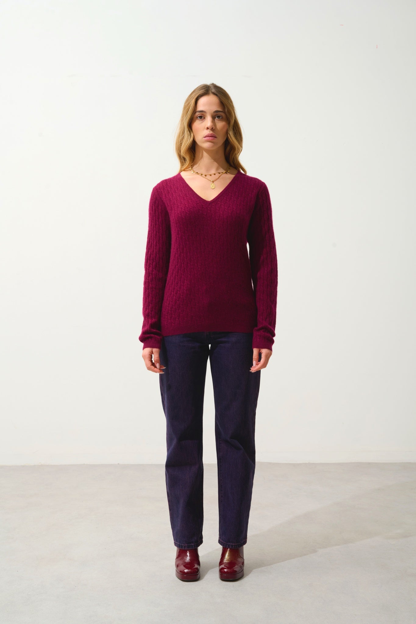 GRASMOOR burgundy v-neck sweater 100% cashmere