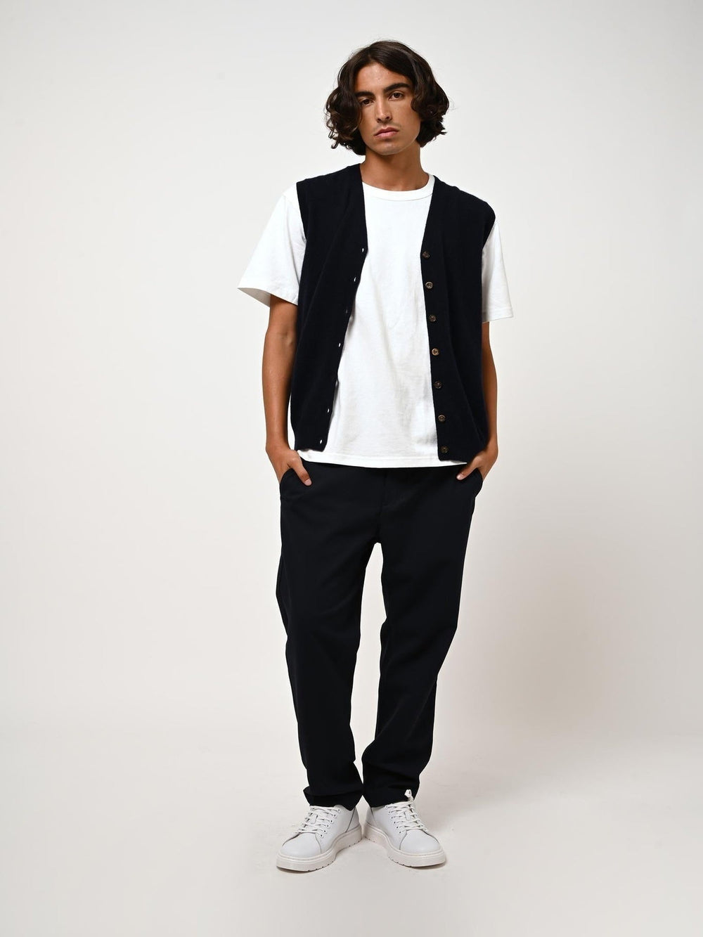 HUGO navy sleeveless v-neck cardigan 100% cashmere