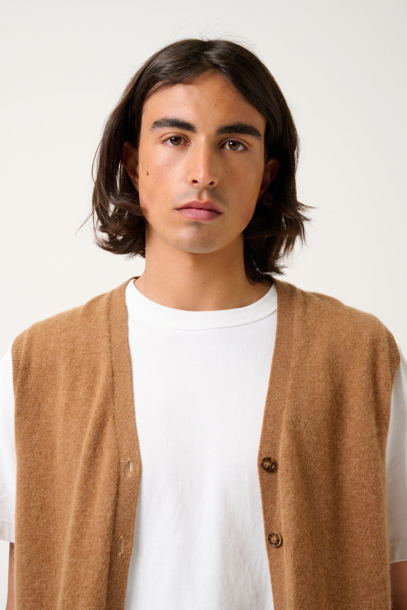 HUGO cardigan col v sans manches noisette 100% cachemire