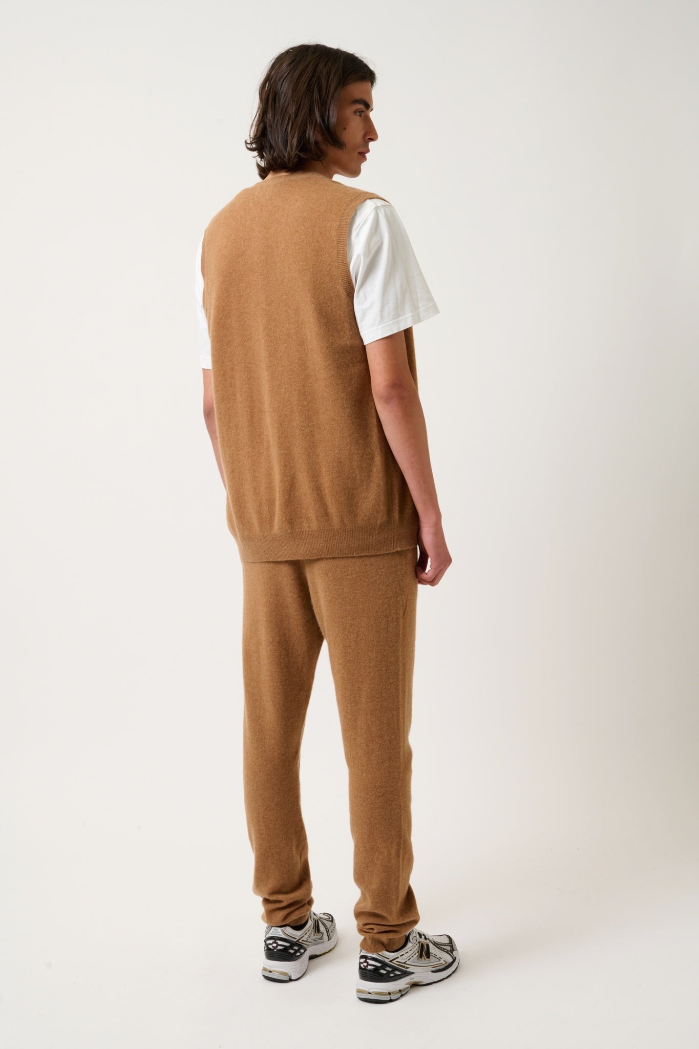 HUGO cardigan col v sans manches noisette 100% cachemire