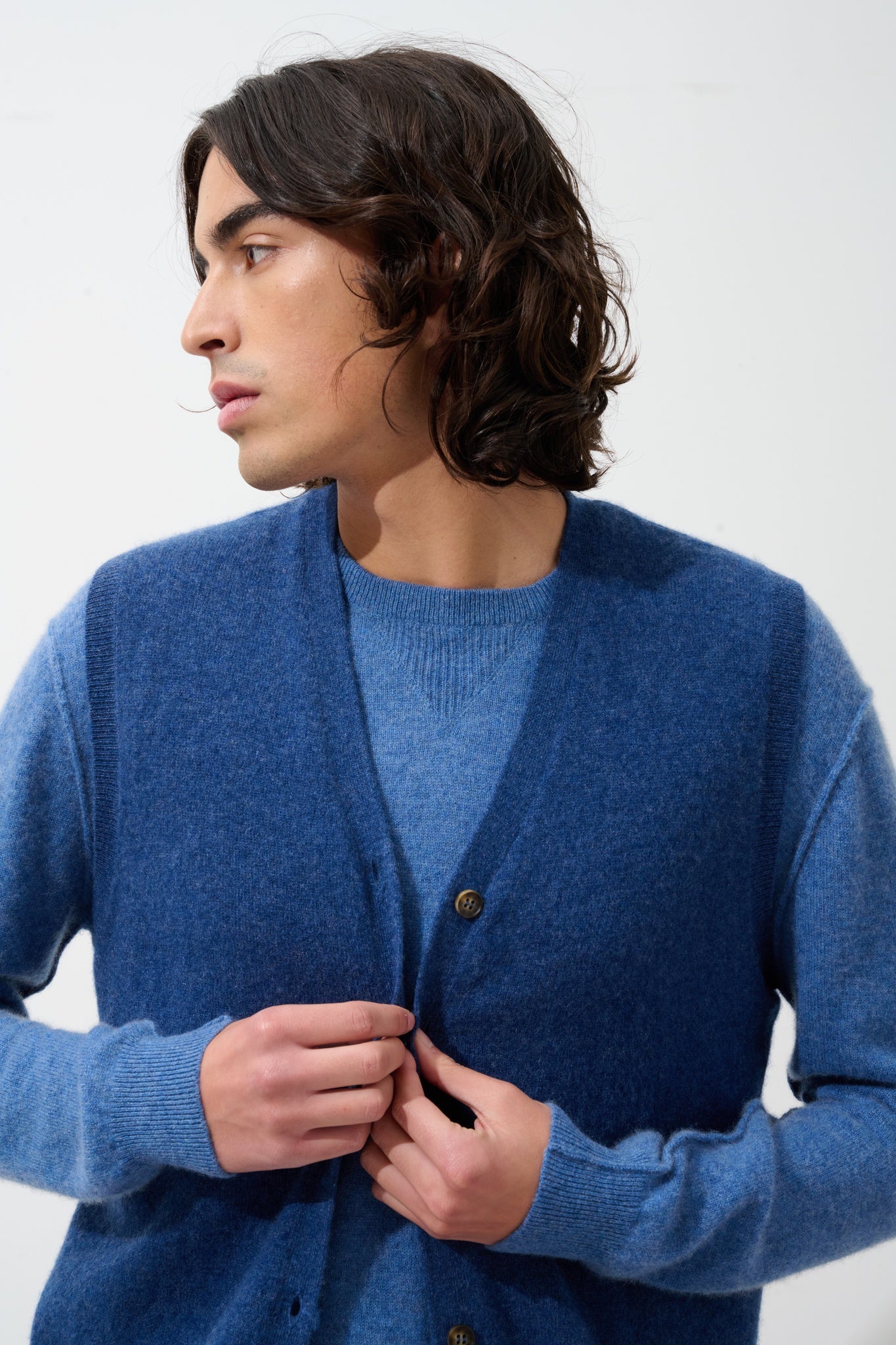 HUGO cardigan col v sans manches ocean chiné 100% cachemire