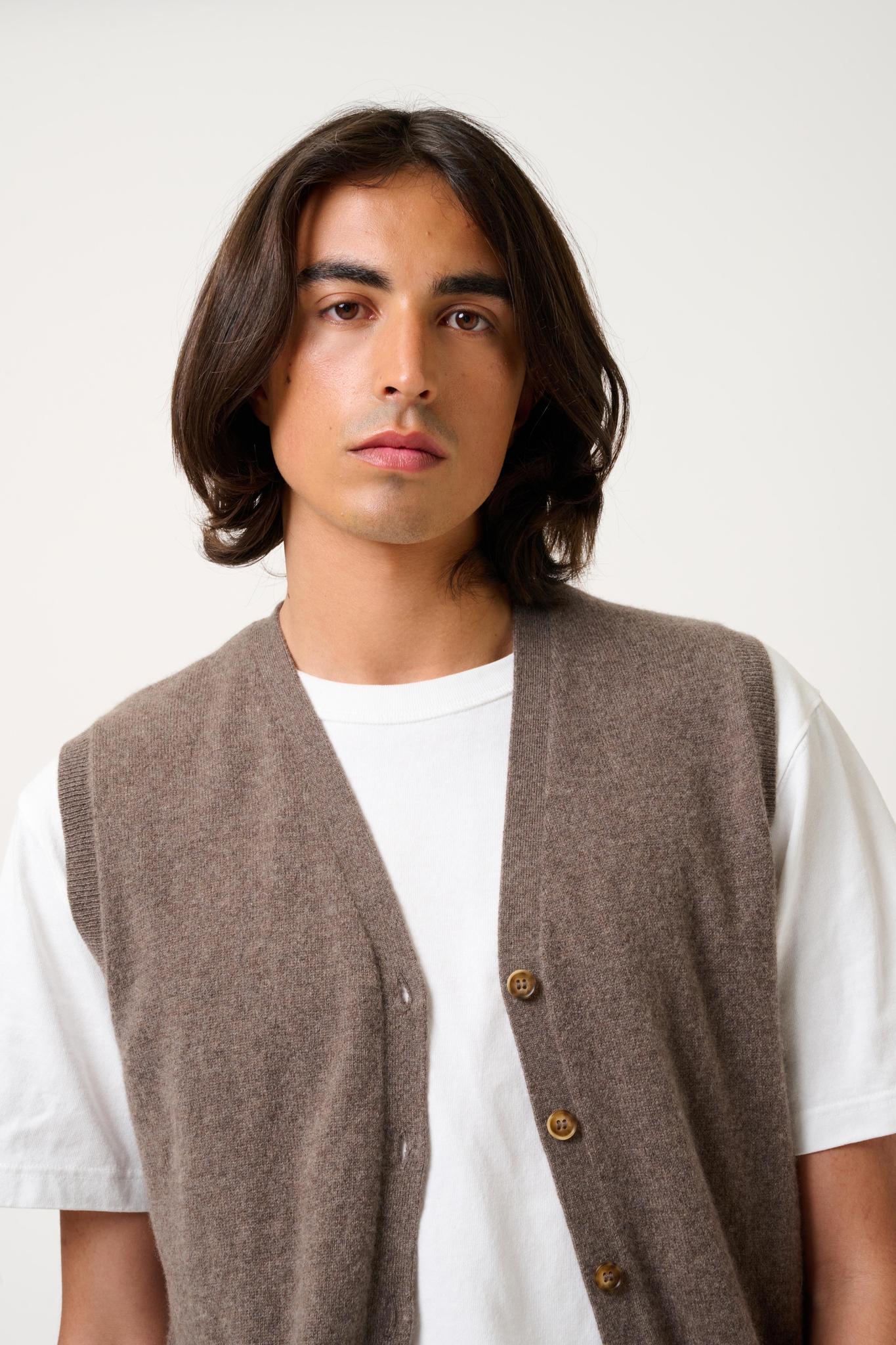 HUGO cardigan v-neck sleeveless taupe mottled 100% cashmere