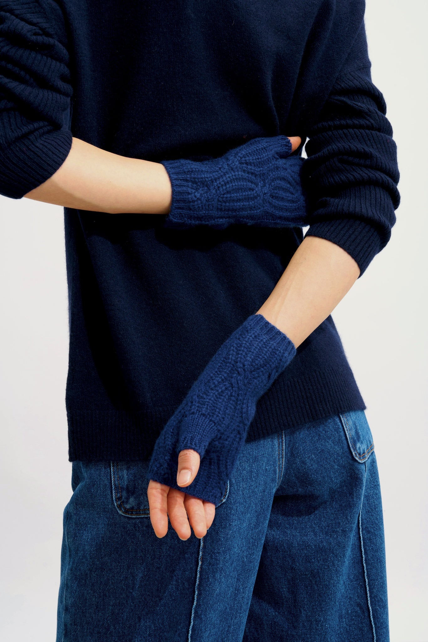 IRIS mitaines 6 fils minuit 100% cachemire