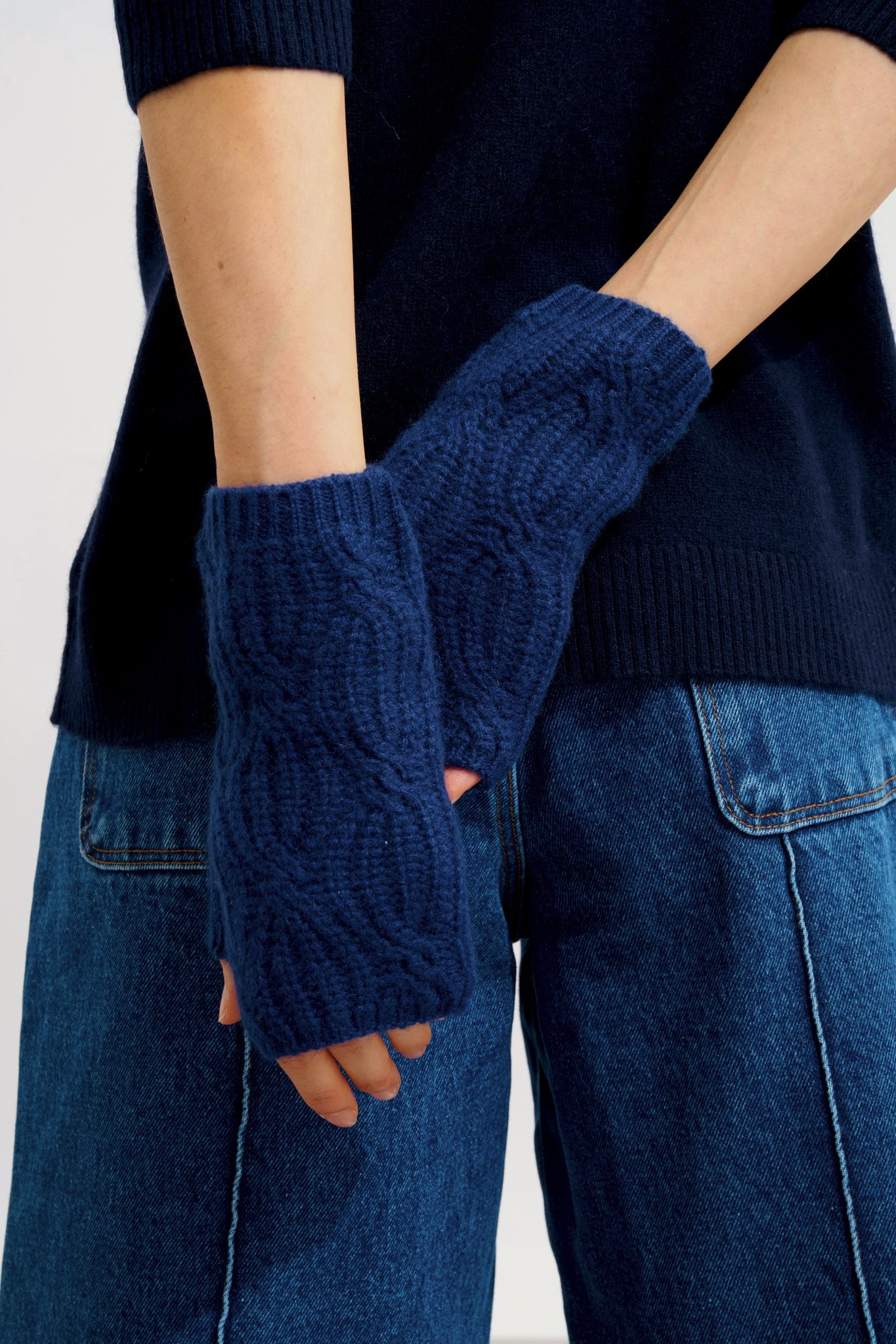 IRIS mitaines 6 fils minuit 100% cachemire