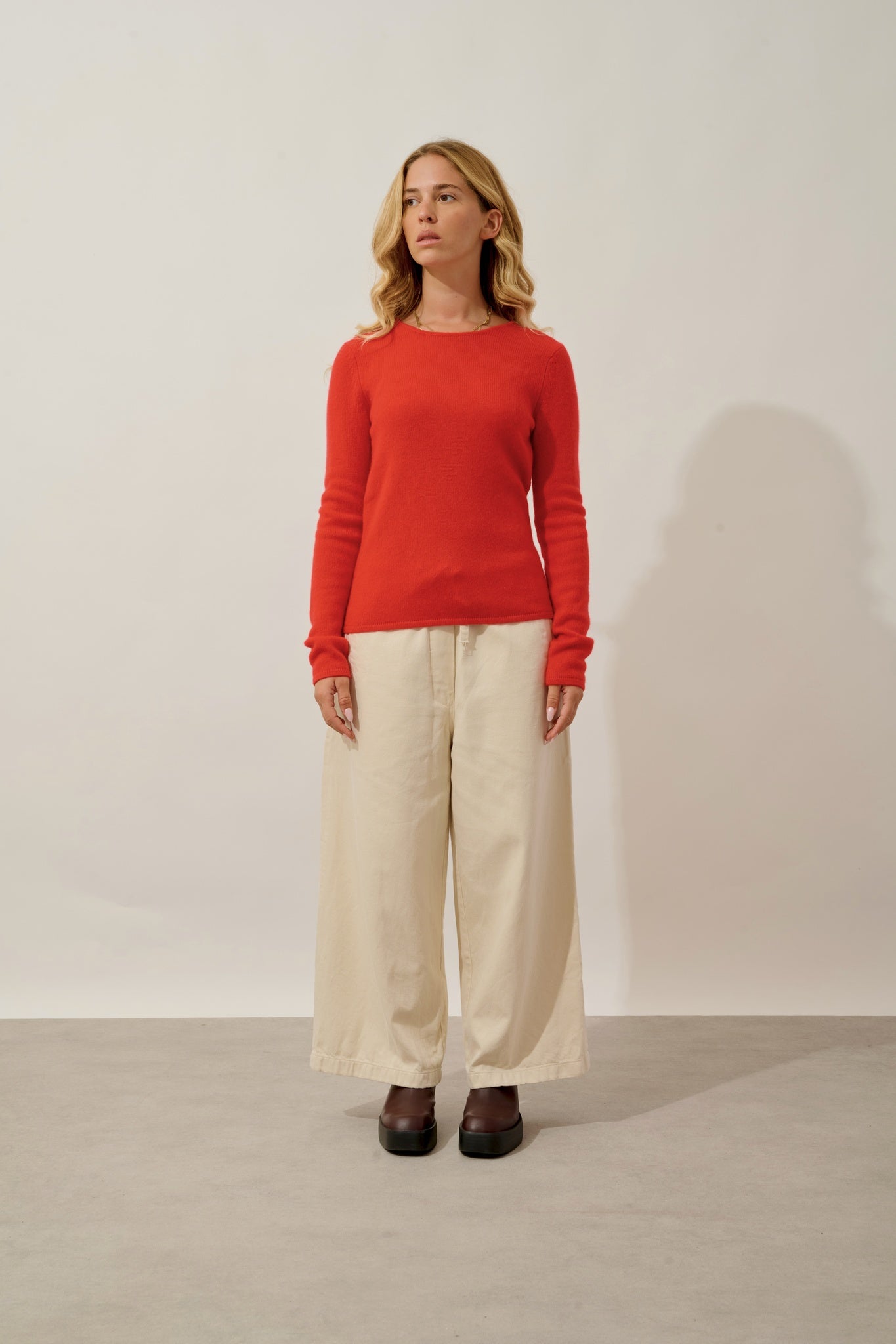 IVY 4-thread round-neck sweater carmine 100% cashmere